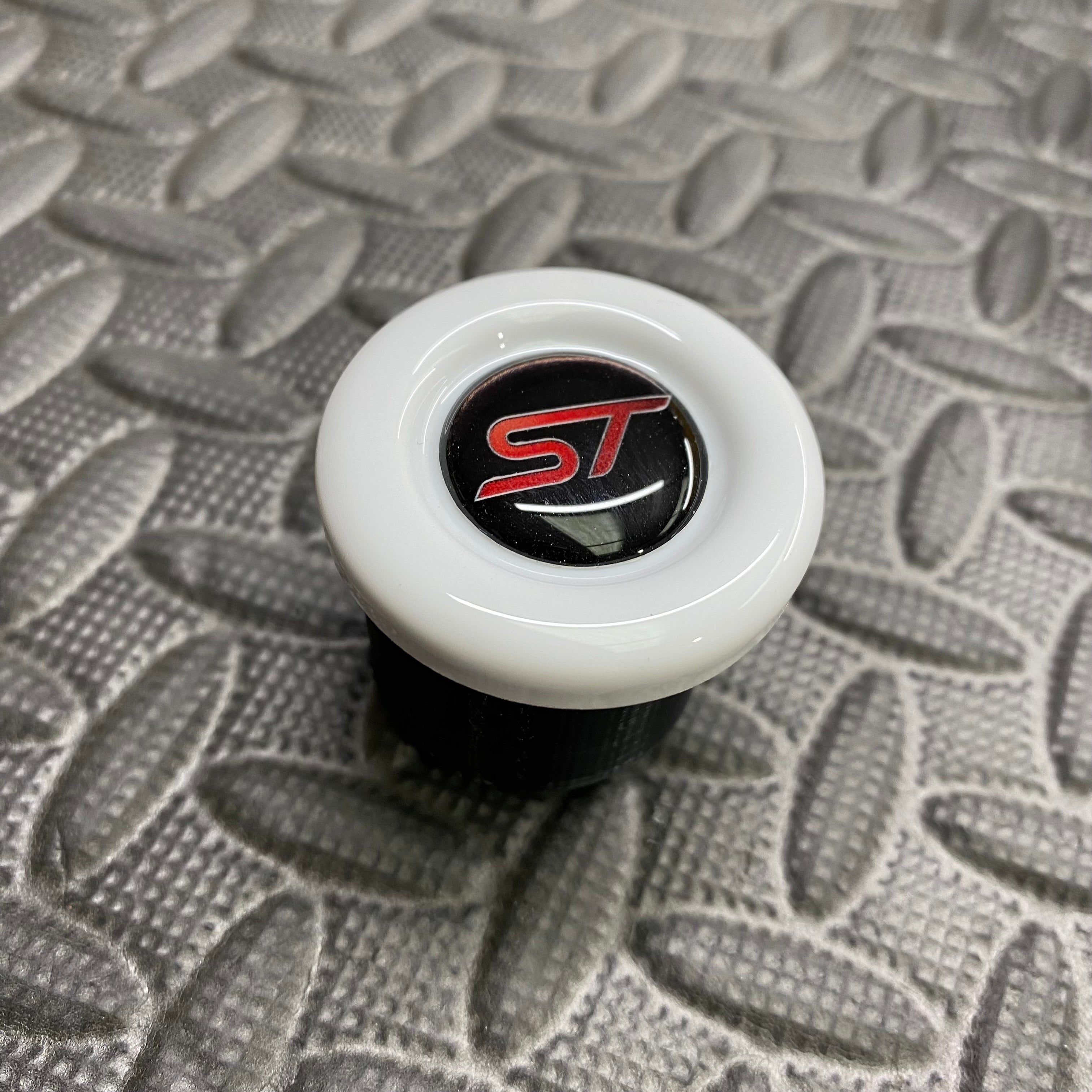 Liquidation - Bouchon de réservoir de lave-glace pour Focus MK2/2.5 et Fiesta MK6 (finitions plastiques)