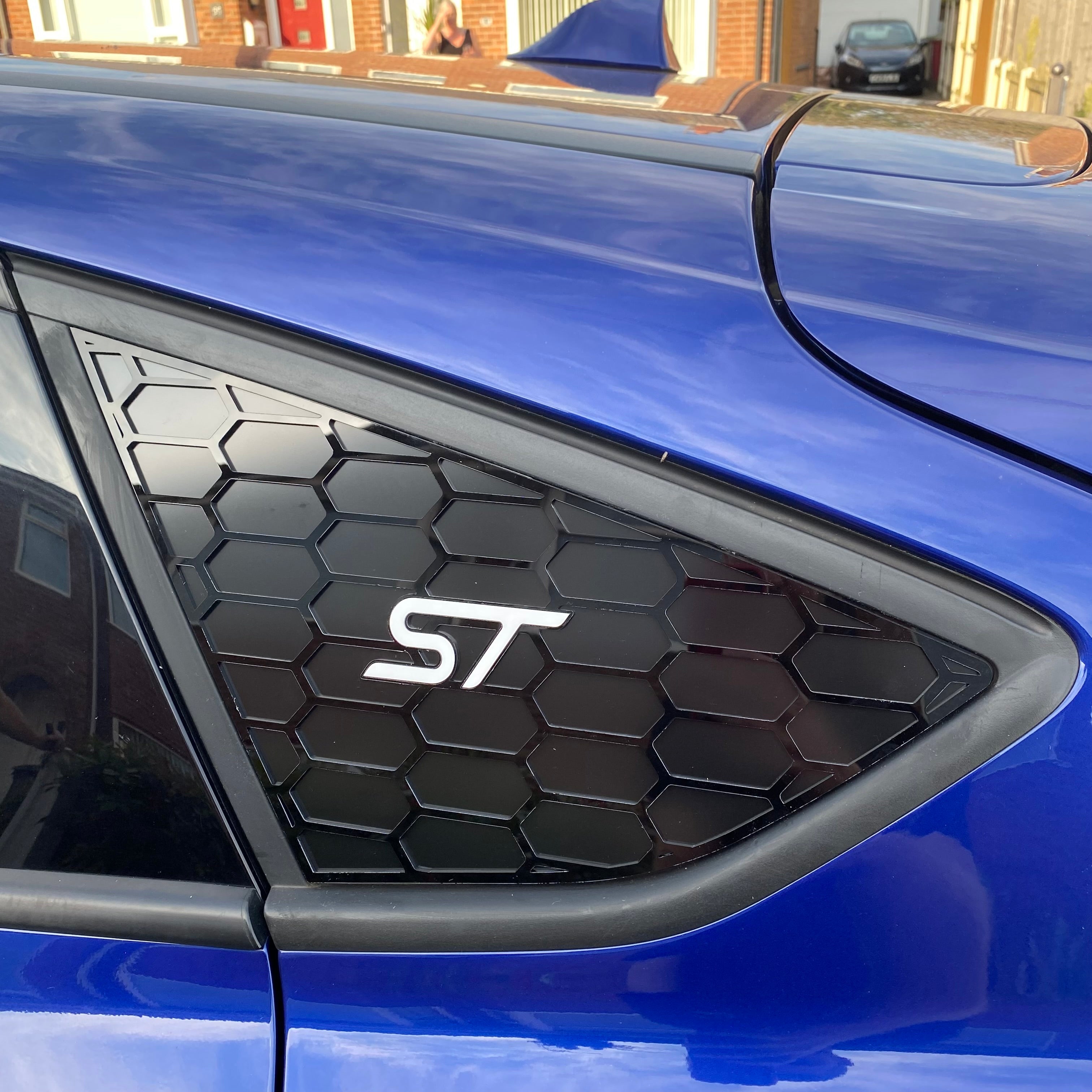 Mk3/3.5 Focus hintere Seitenfenstereinsätze (Paar)