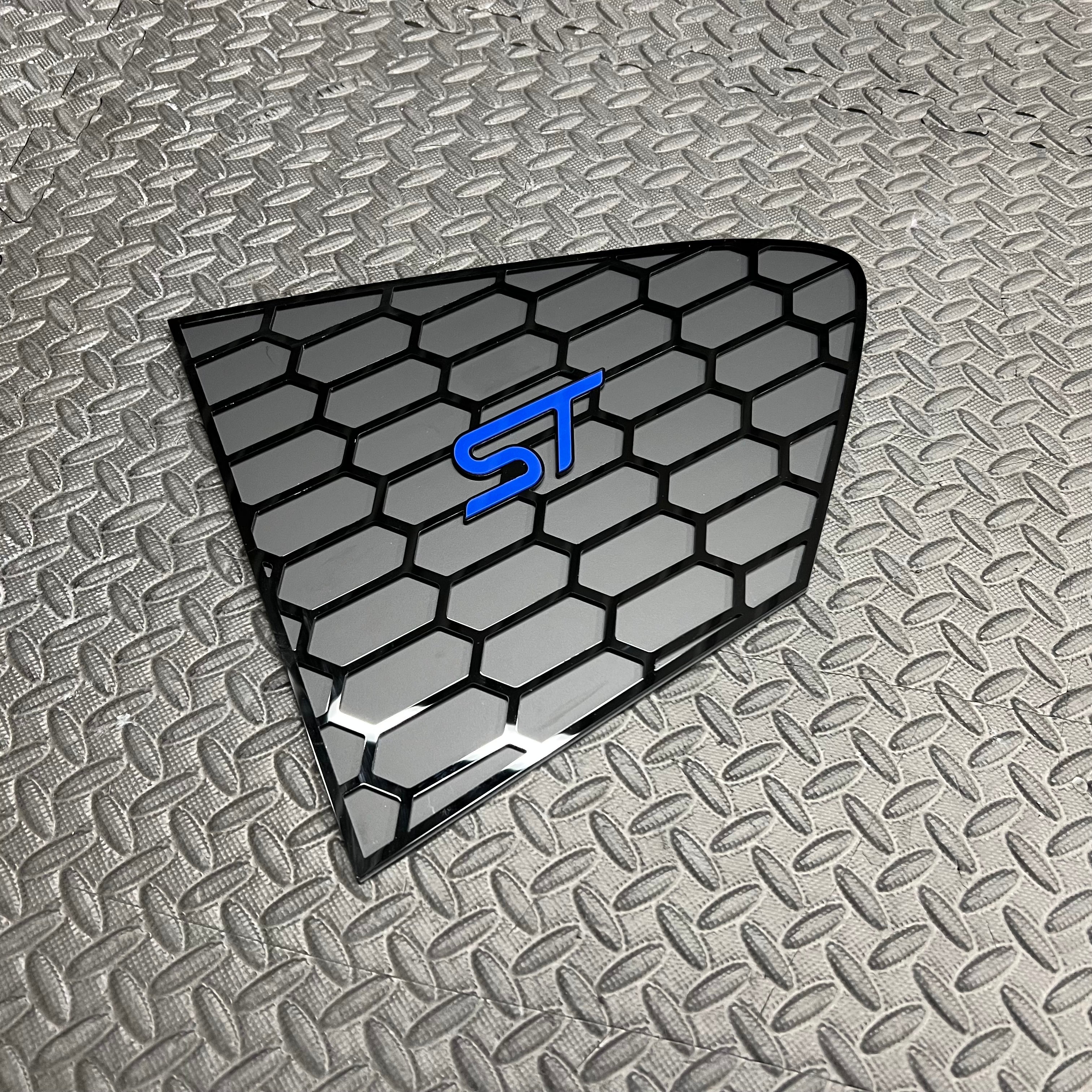 Mk4/4.5 Focus hintere Seitenfenstereinsätze (Paar)
