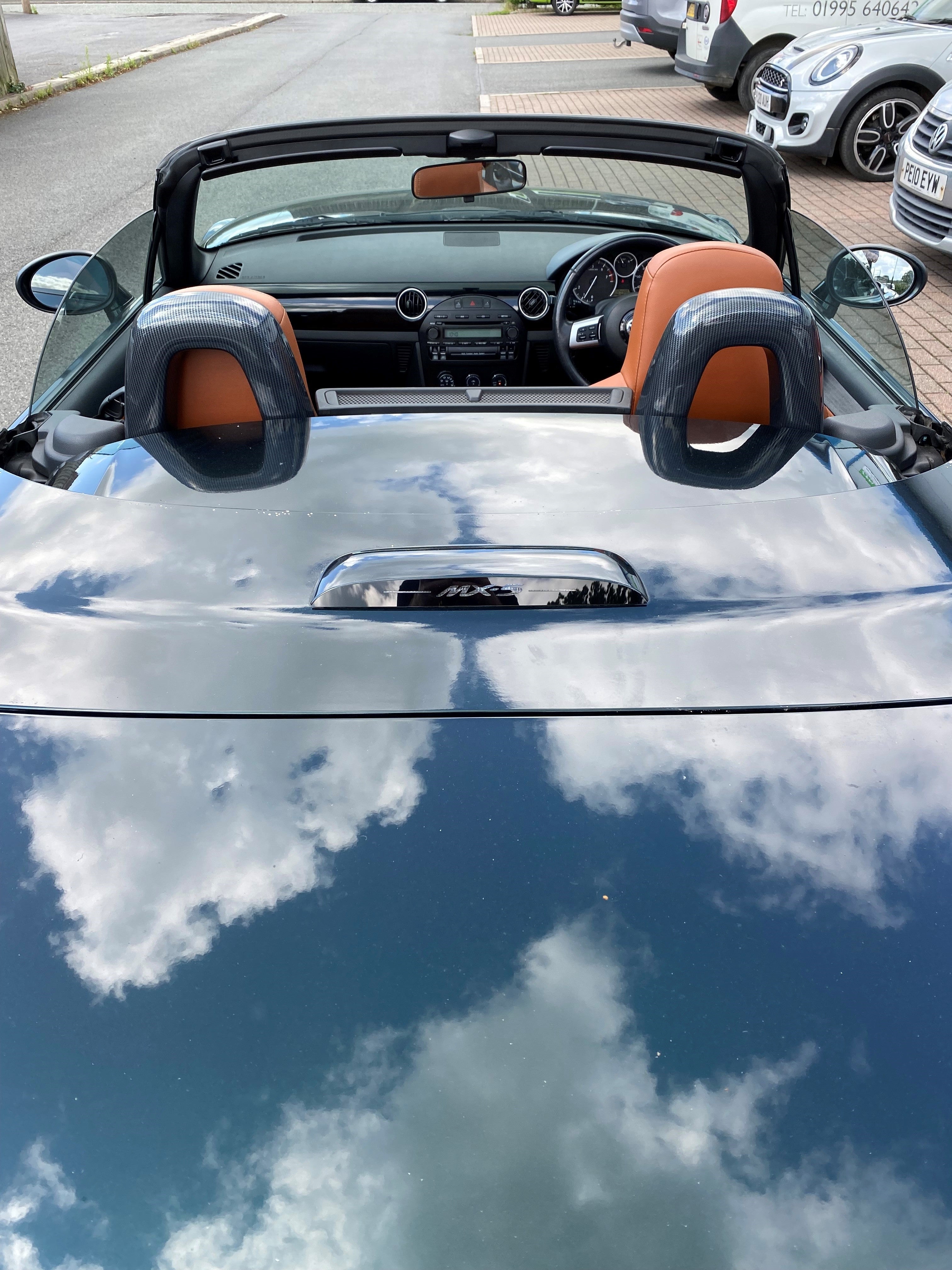 Obere mittlere Bremslichtabdeckung - Mazda MX5/Miata Mk3/3.5/NC