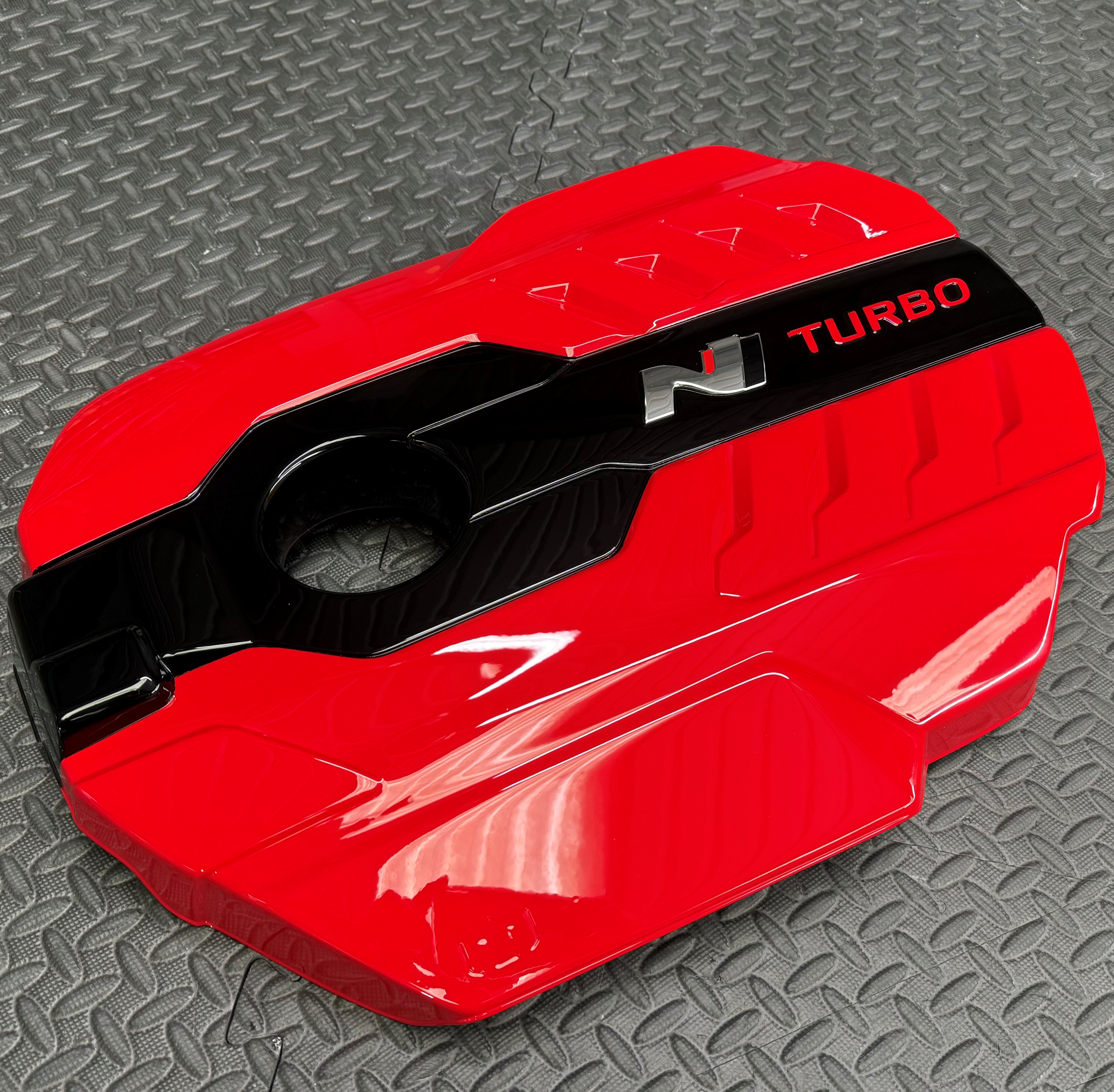 Hyundai i30N / Veloster N / Kona N Engine Cover Painting Service