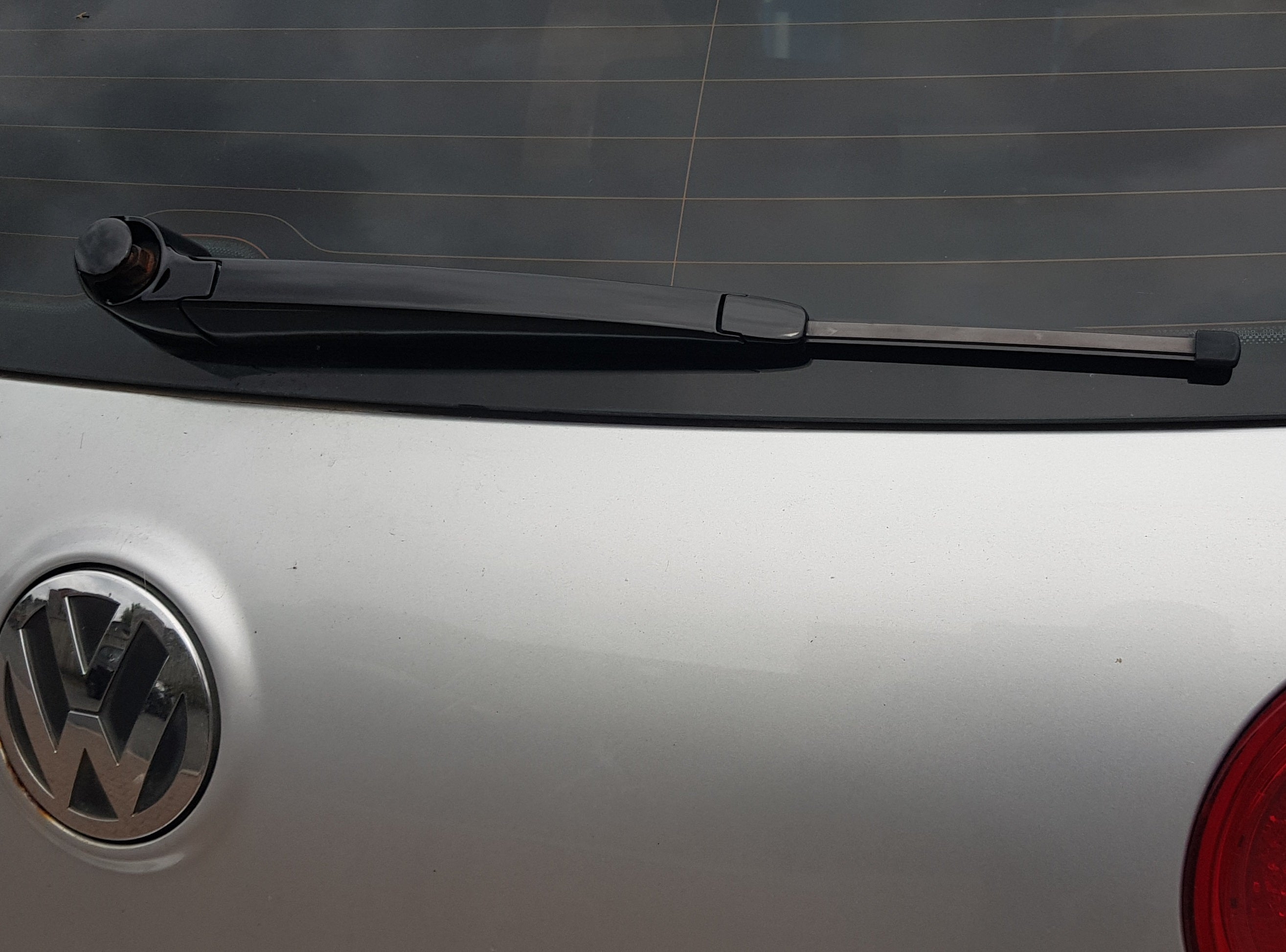 Rear Windscreen Wiper Painting Service