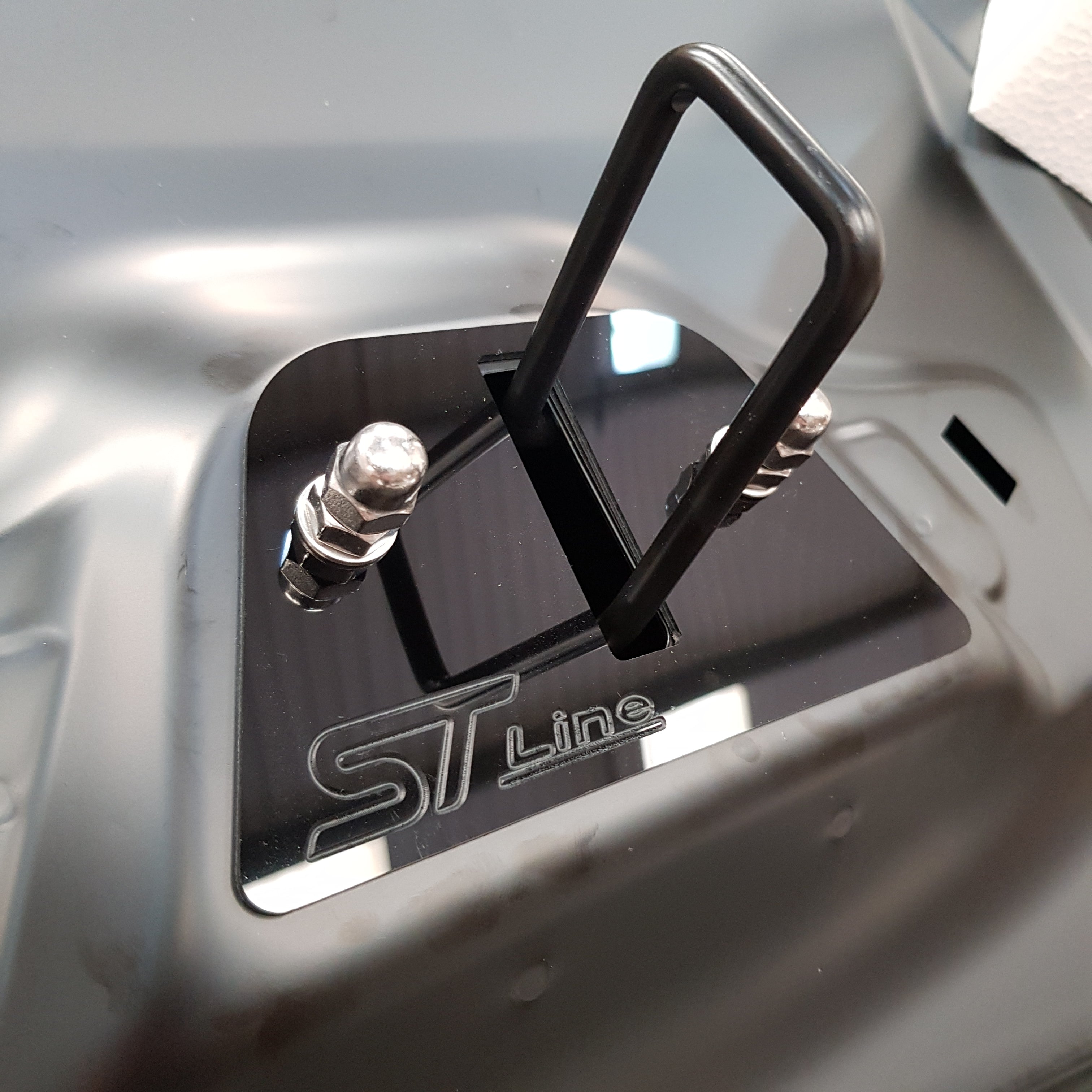 Proform Engraved Upper Bonnet Catch Plate Mk3/3.5 Focus