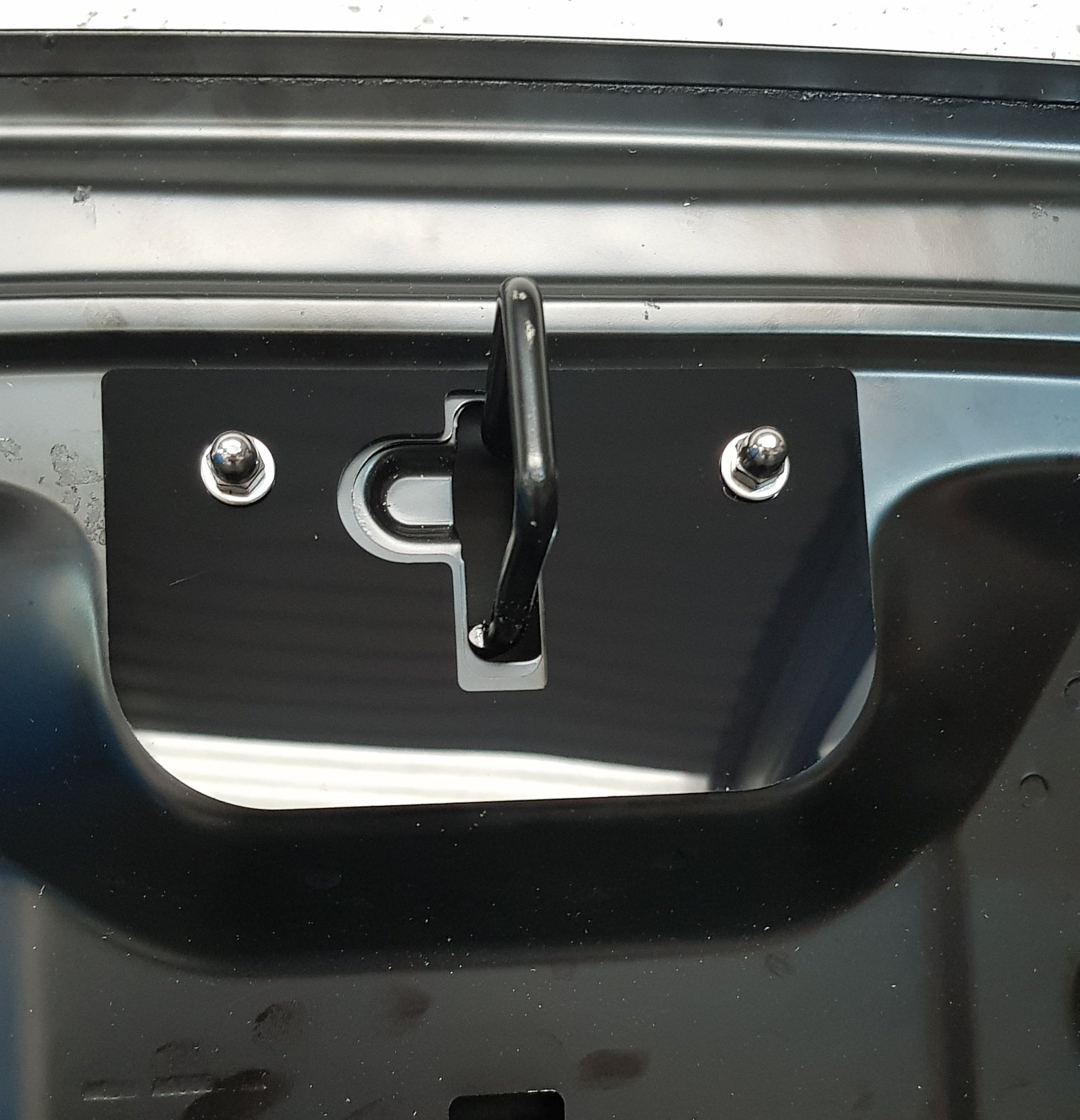 Ausverkauf - Proform gravierte obere Motorhaubenverriegelungsplatte - Mk8 Fiesta