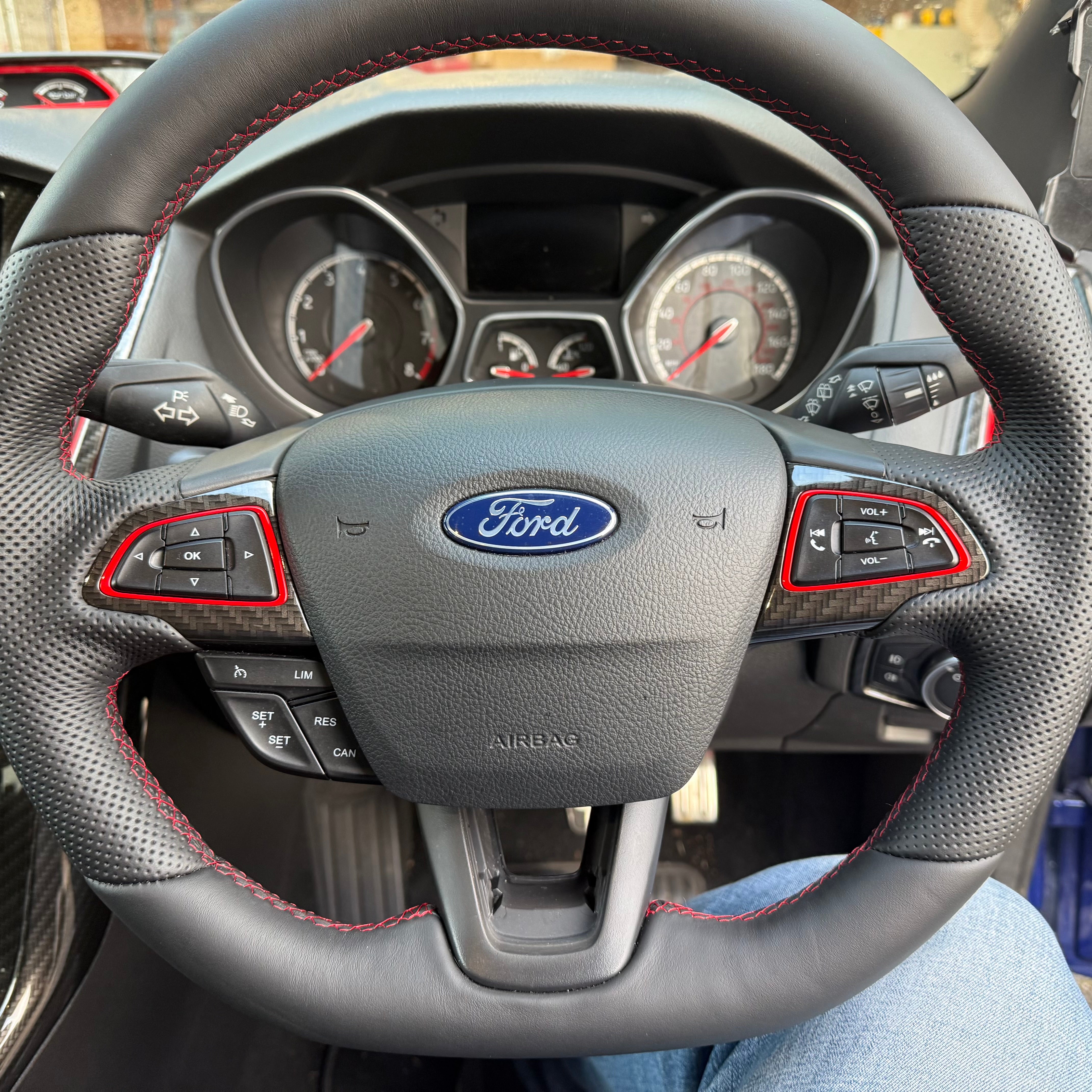 Genuine Ford Steering Wheel Buttons - MK3.5 Focus ST/RS (Painted/Hydrodipped Finishes)