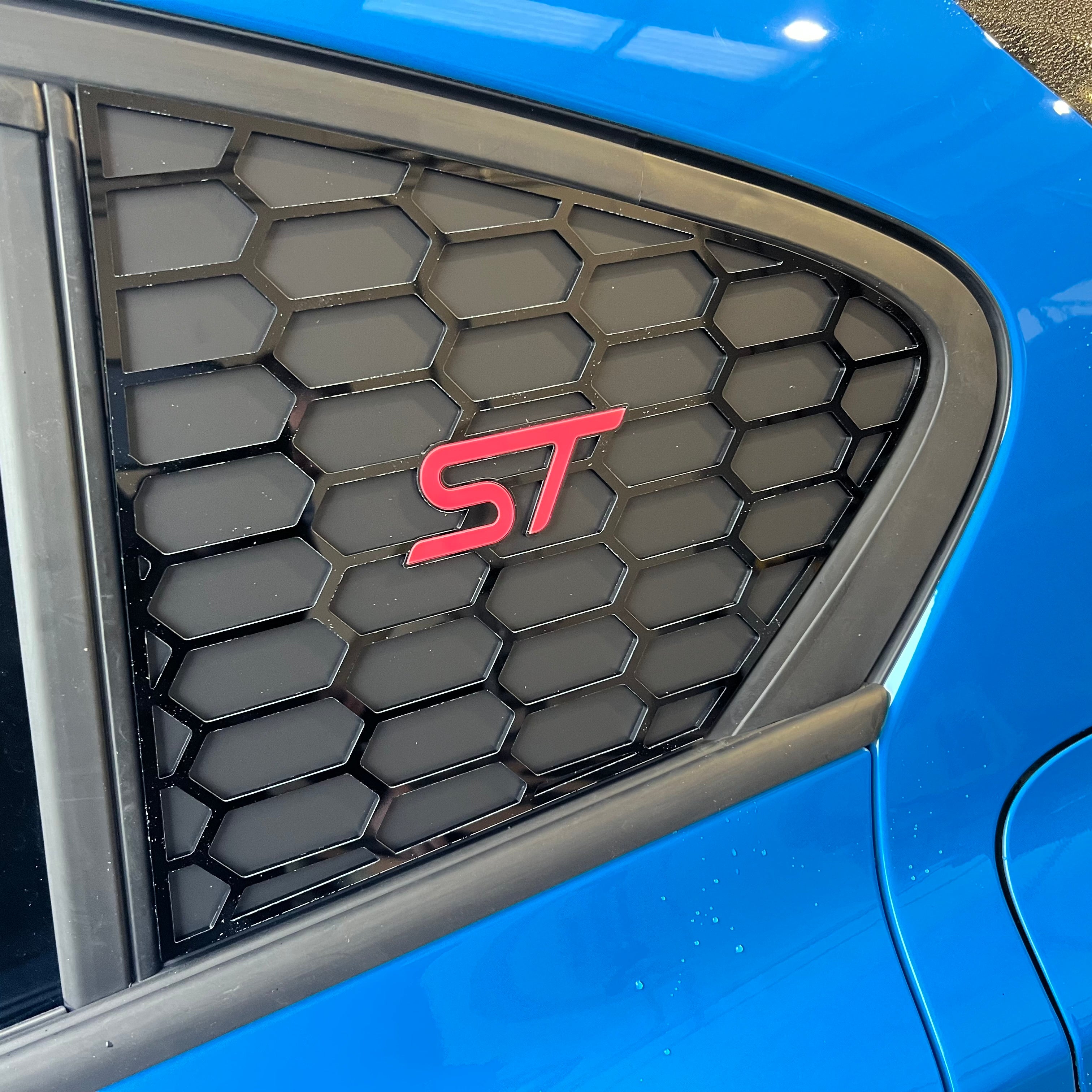 Mk4/4.5 Focus hintere Seitenfenstereinsätze (Paar)