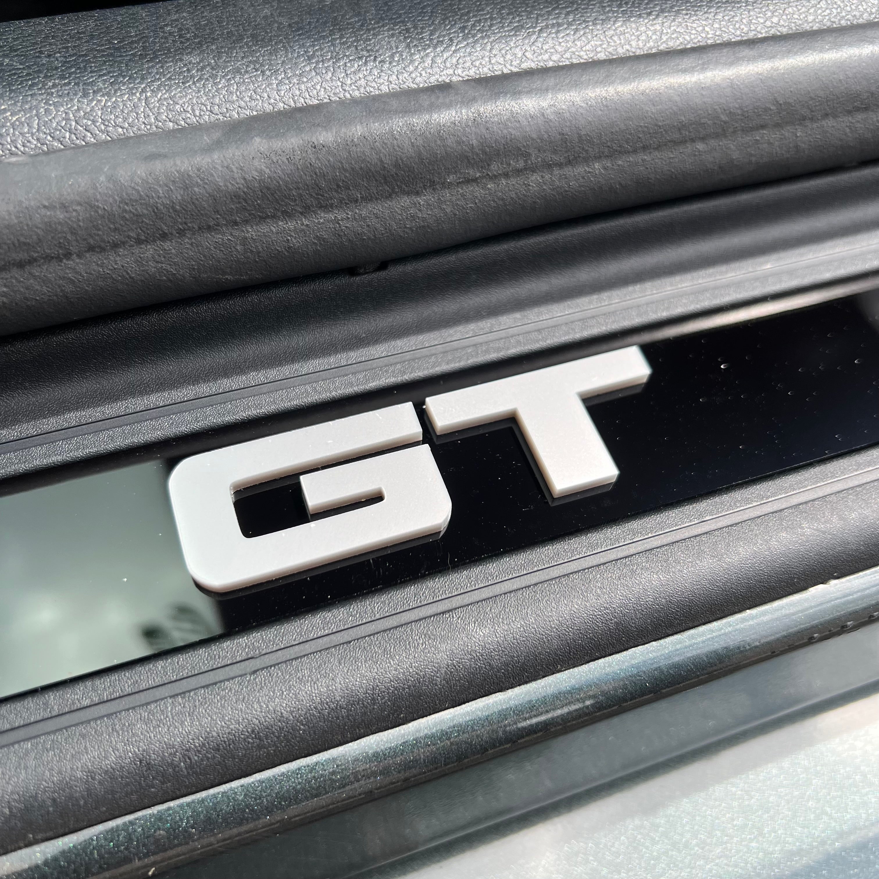 Mustang (6. Generation) Einstiegsleisten (Paar)