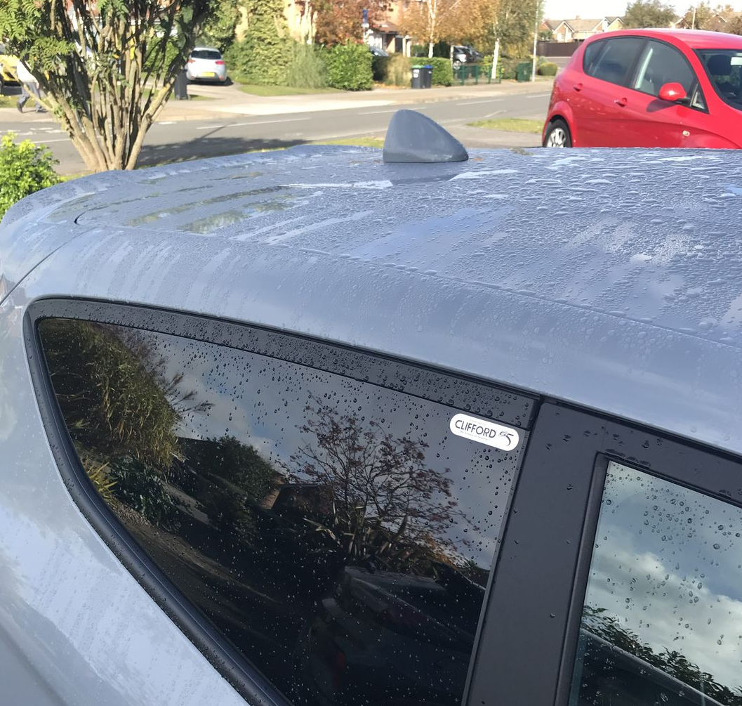 Proform New 'Shark Fin' Aerial - Mk8/8.5 Ford Fiesta / Mk2 Puma