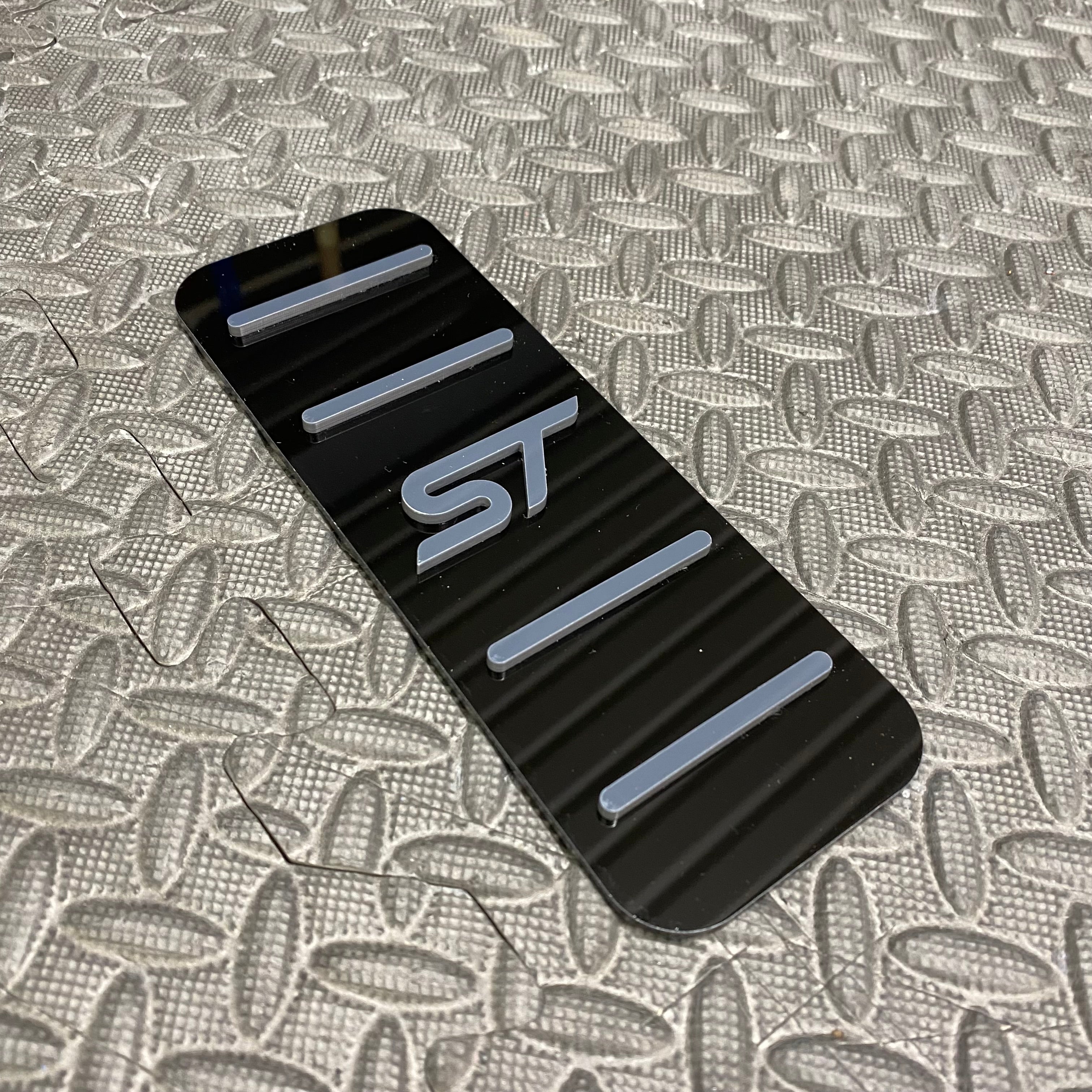 Mk7.5/Mk8/8.5 Fiesta & Mk2/2.5 Focus Dead Pedal / Foot Rest Plate (4D Acrylic)