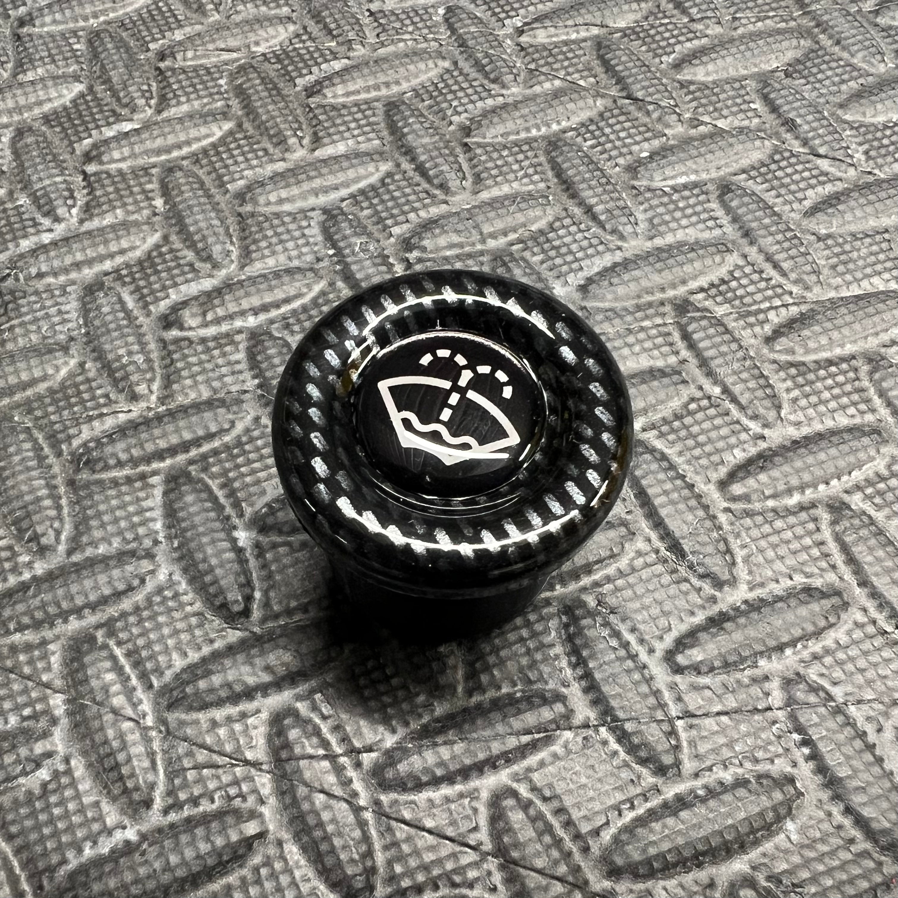 Bouchon de réservoir de lave-glace Mk6 Fiesta (différentes finitions)