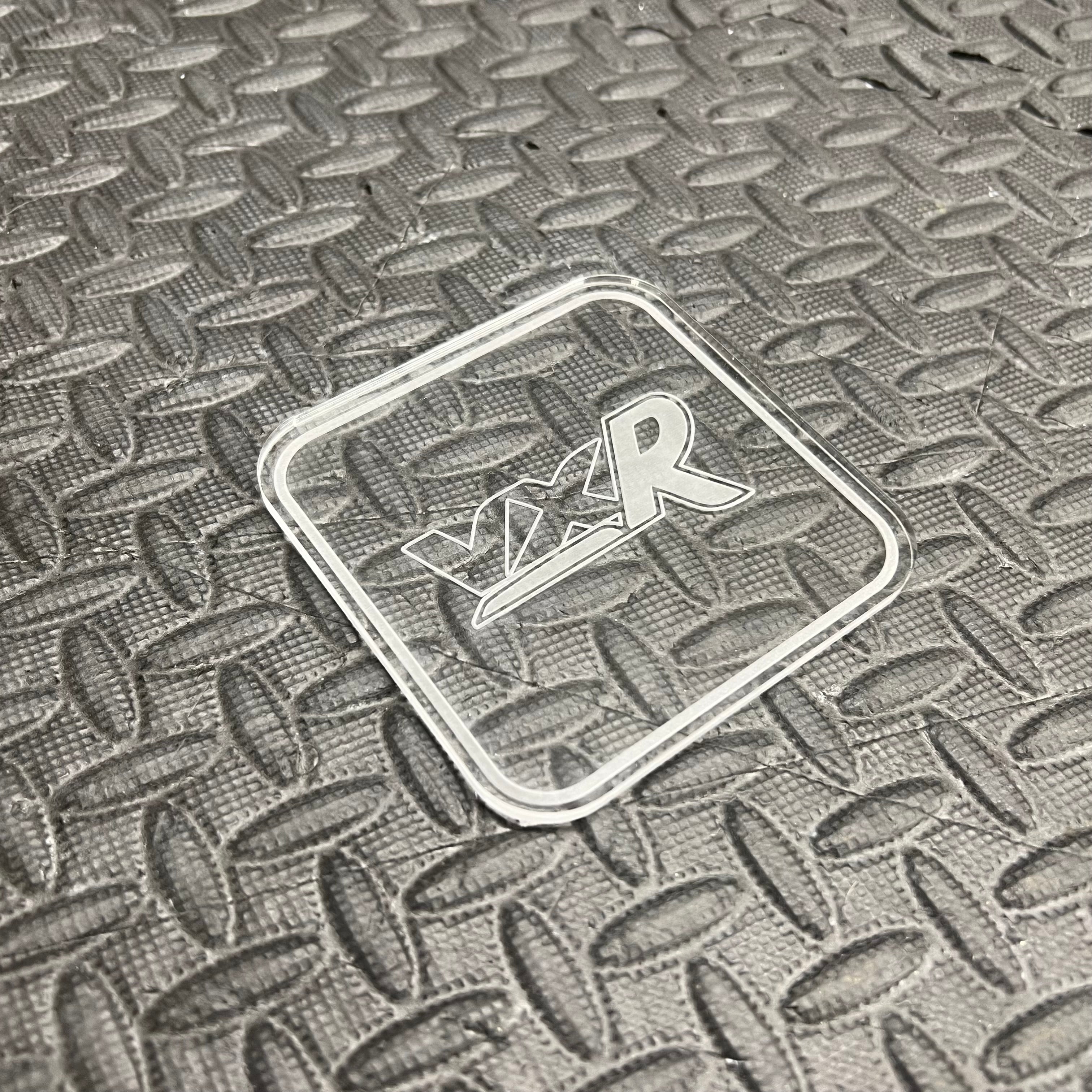 Dessous de verre gravé au laser - Différents logos
