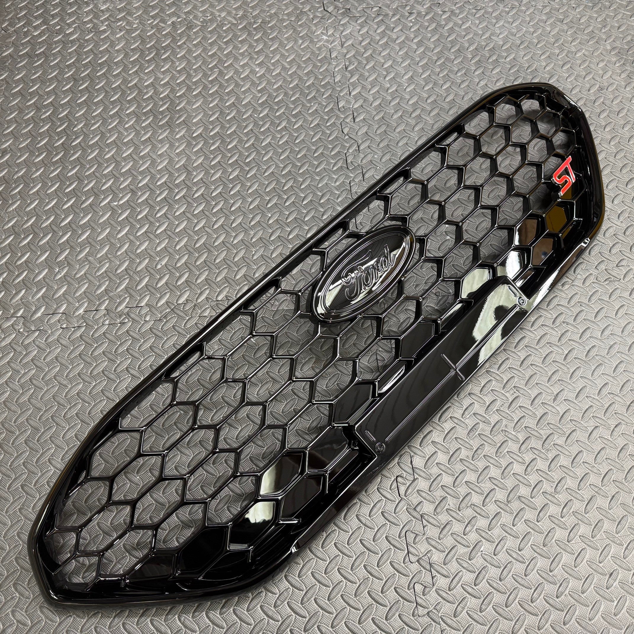 Front Radiator Grille - Genuine Ford Mk8.5 Fiesta ST