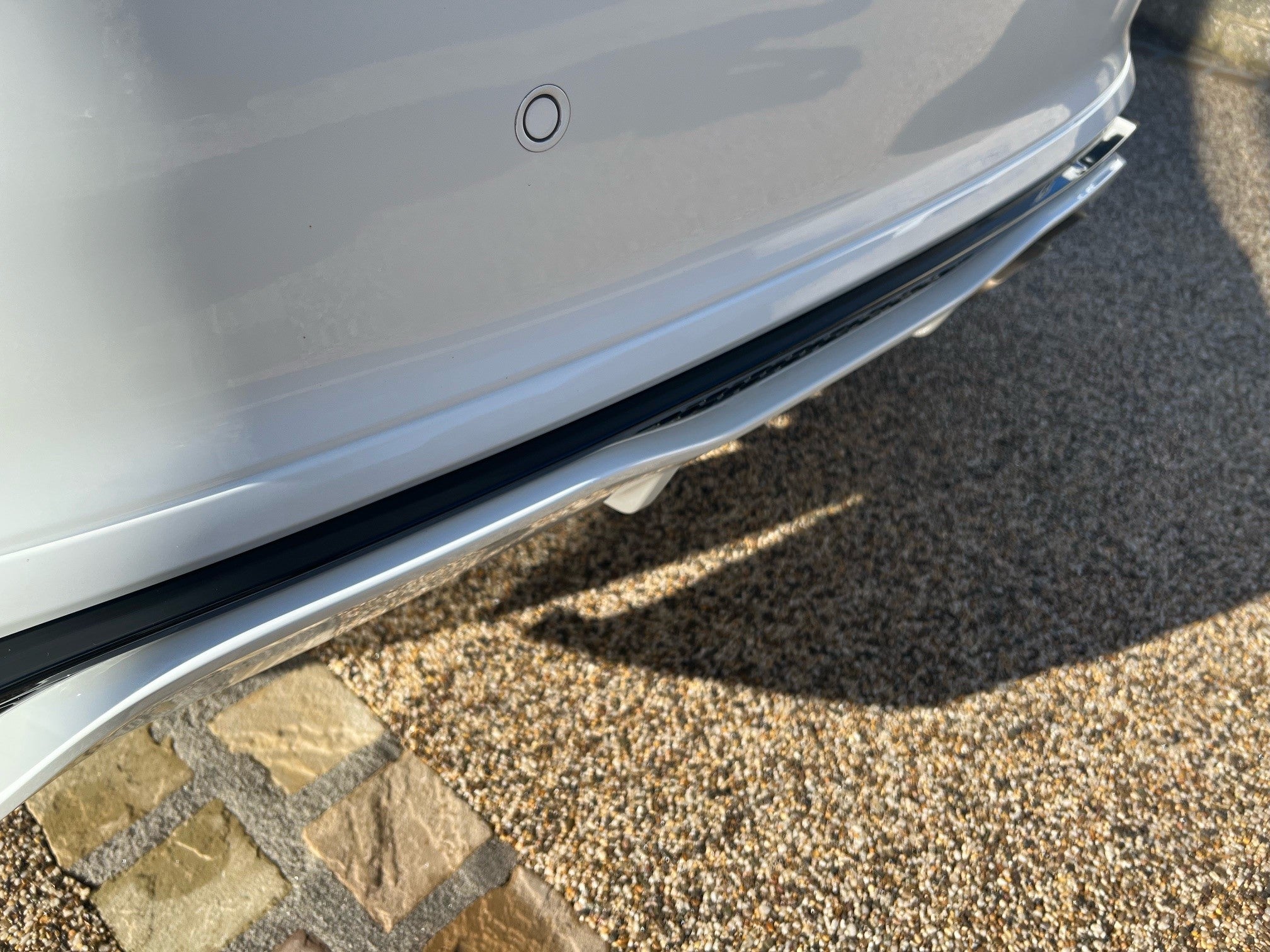 Genuine Ford Upper Mesh Rear Diffuser - Mk8/8.5 Fiesta ST (Gloss Black Painted)