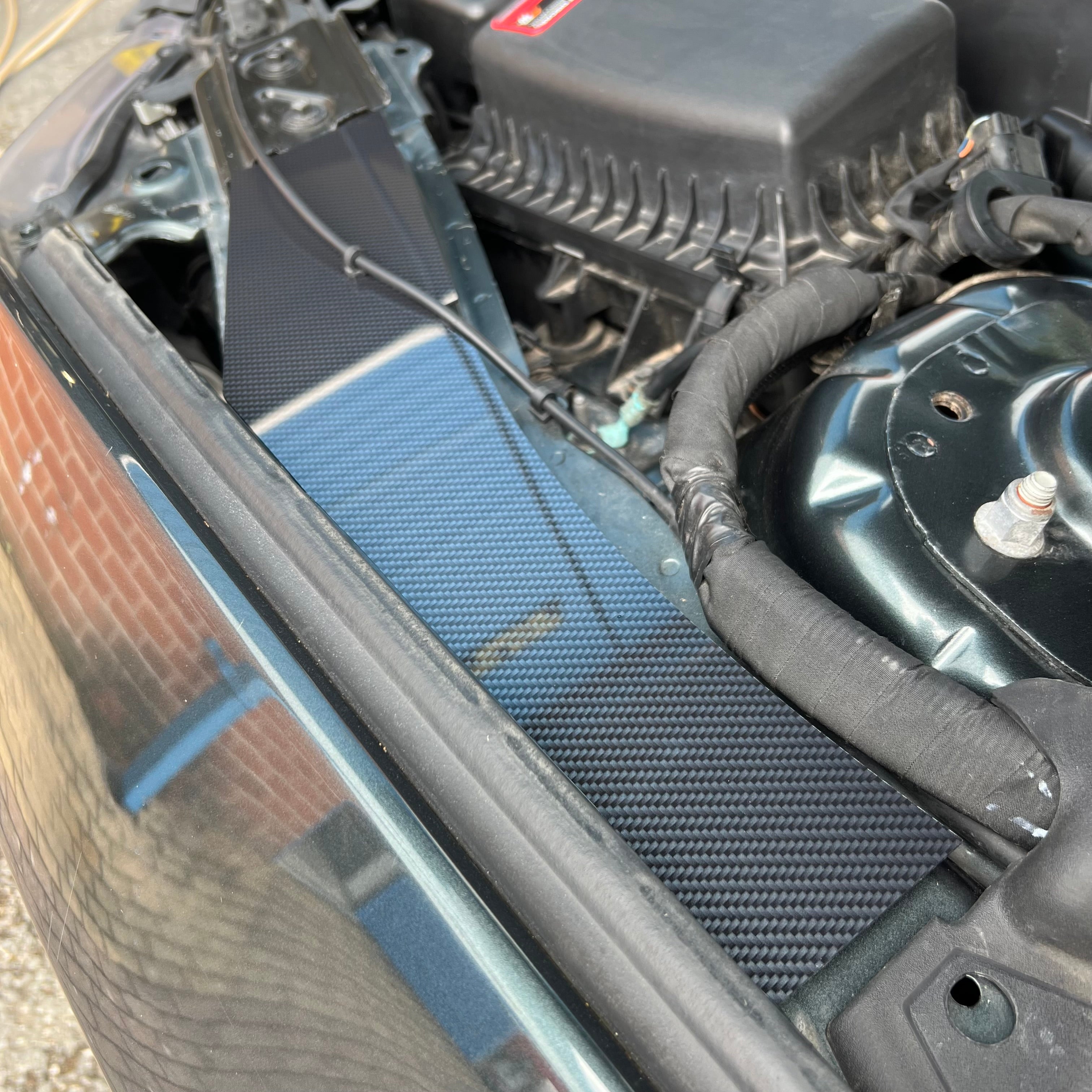 Mustang (6. Generation) Abdeckplatten für Innenkotflügel (Paar)