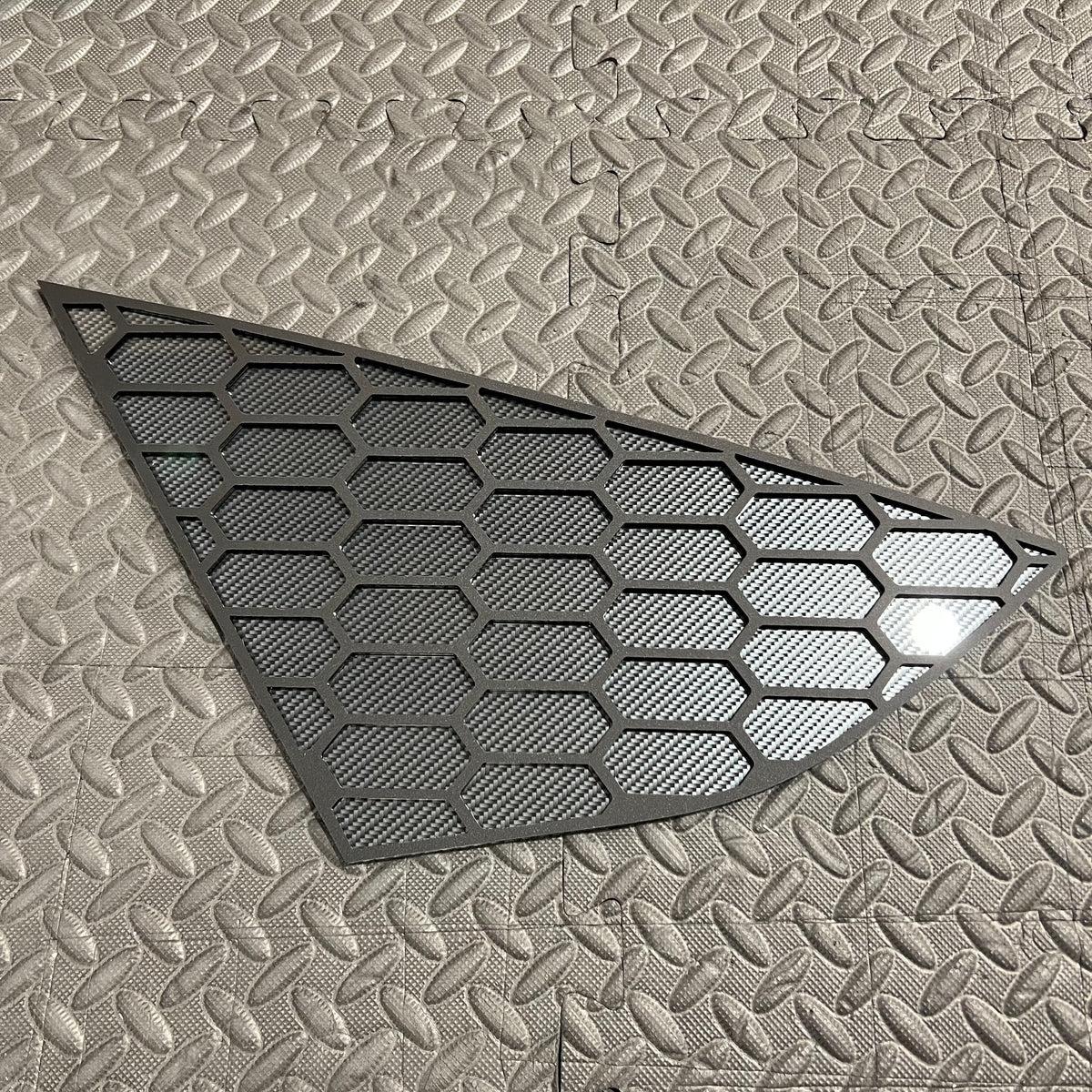 Mk3/3.5 Focus Rear Quarter Window Inserts (Pair) - Carbon Fibre Effect