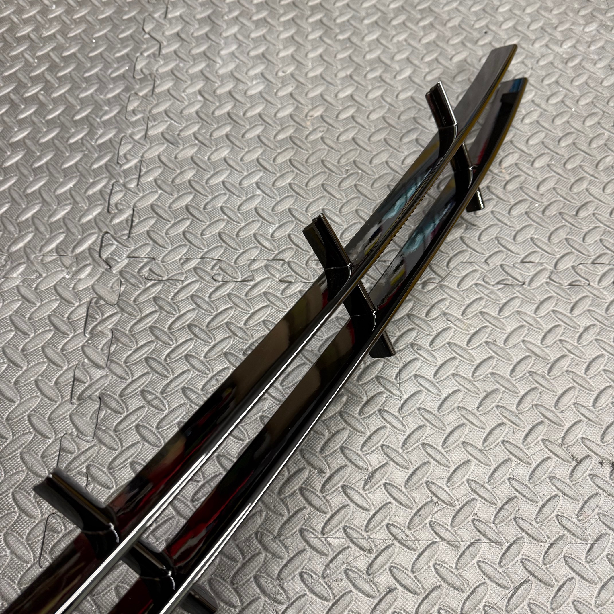 Genuine Ford Mk3.5 Focus ST Front Lower Grille (Painted Finishes)