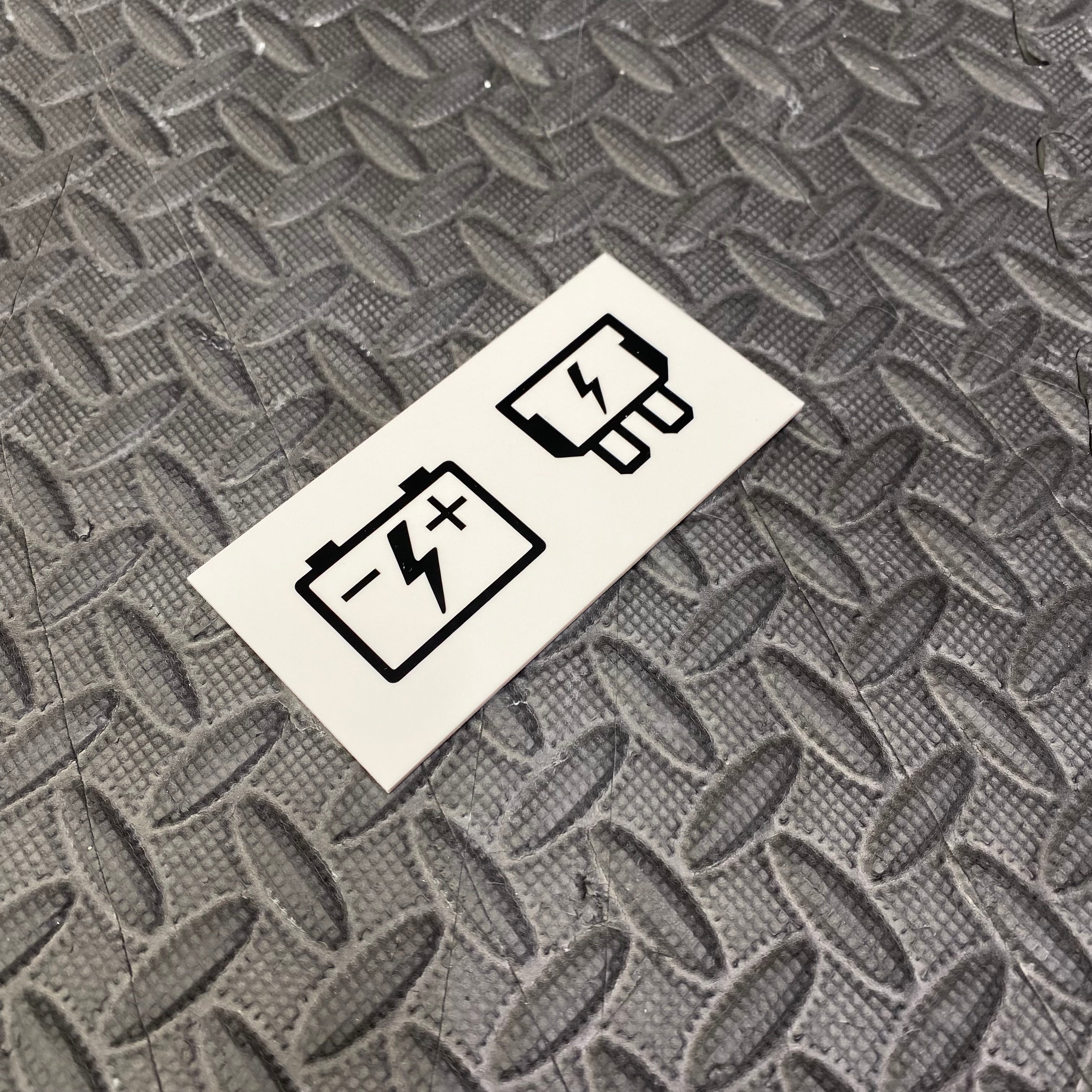 Vinyl-Aufkleber-Set für Batterien und Sicherungen