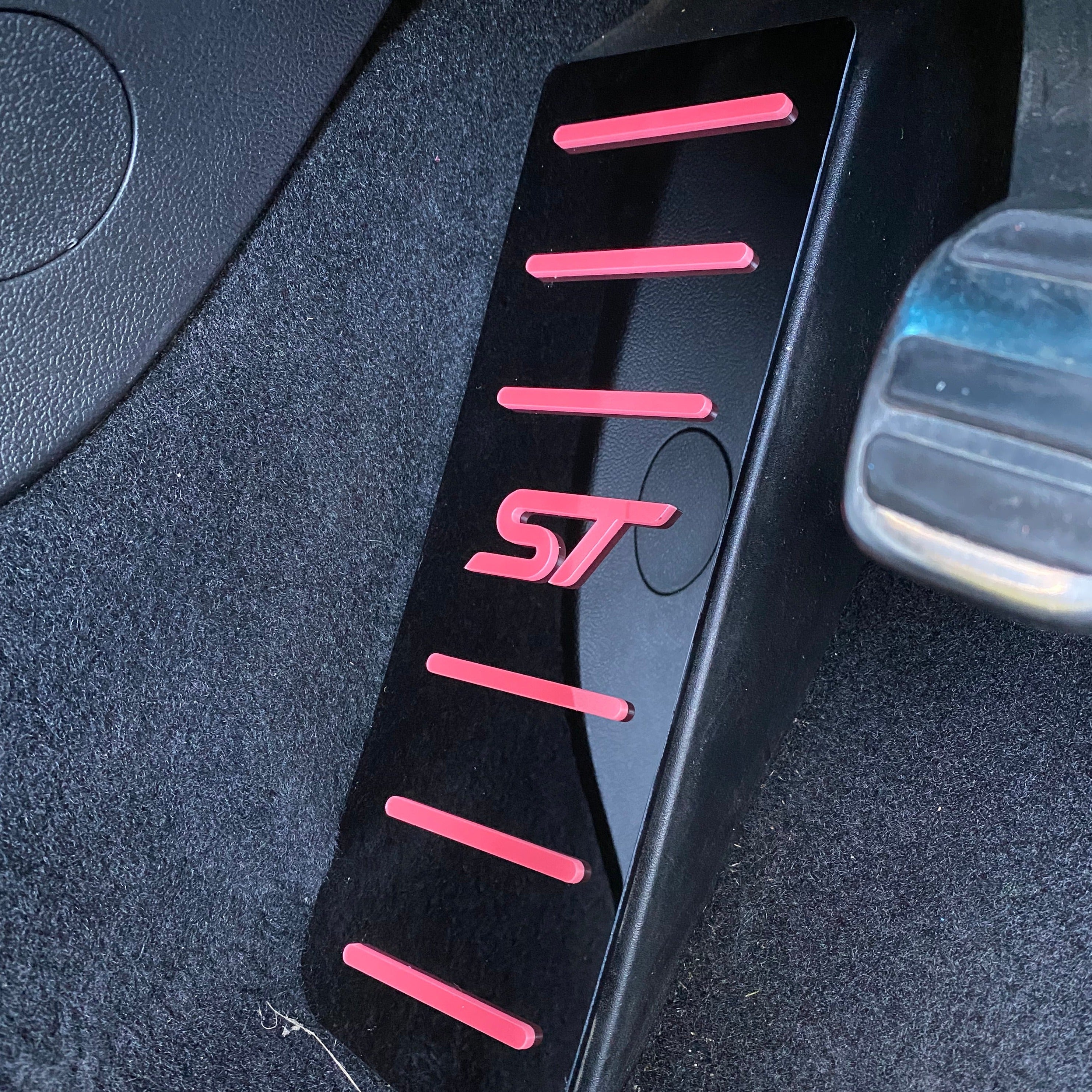 Mk4/4.5 Focus ST Totpedal/Fußstützenplatte (4D-Acryl)