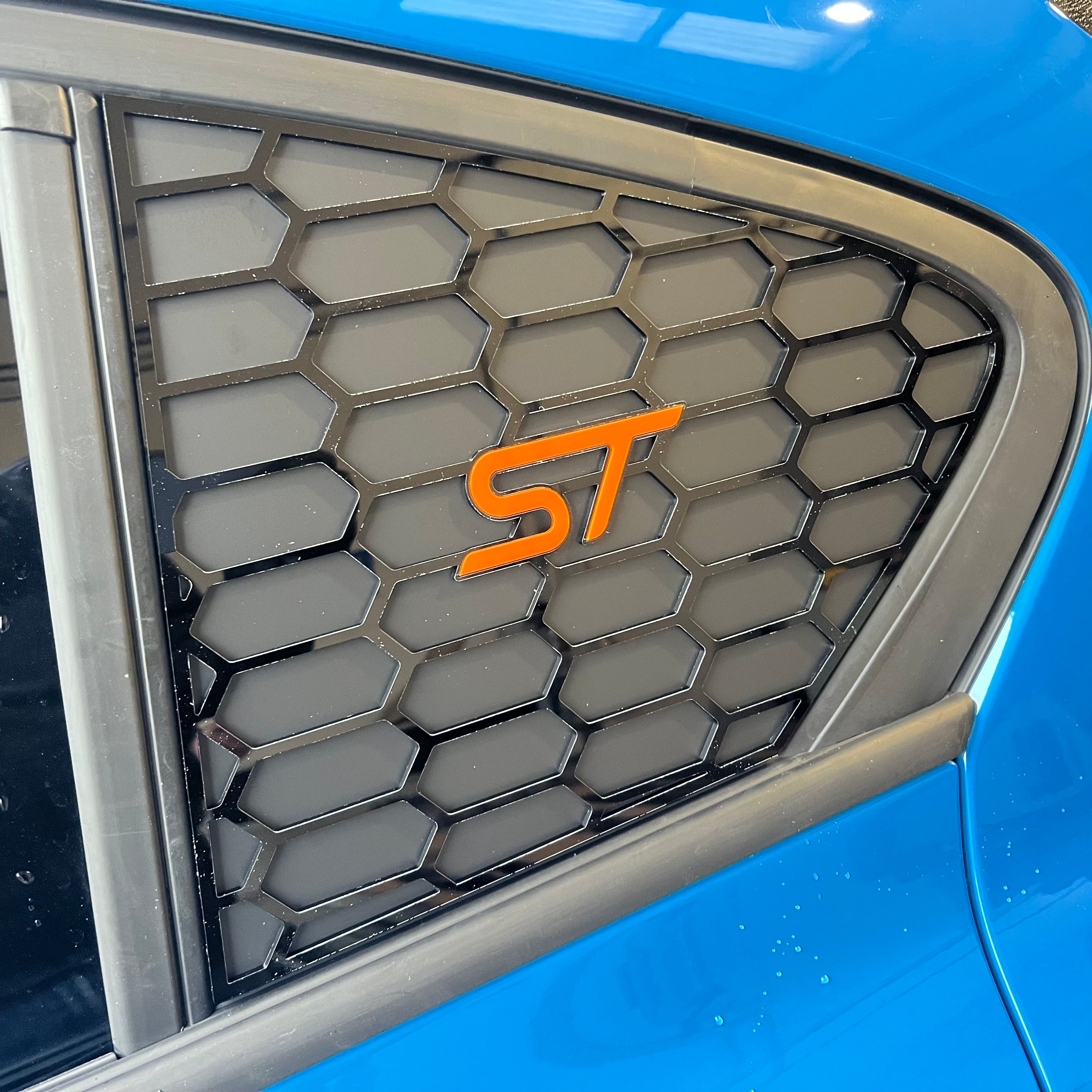 Mk4/4.5 Focus hintere Seitenfenstereinsätze (Paar)