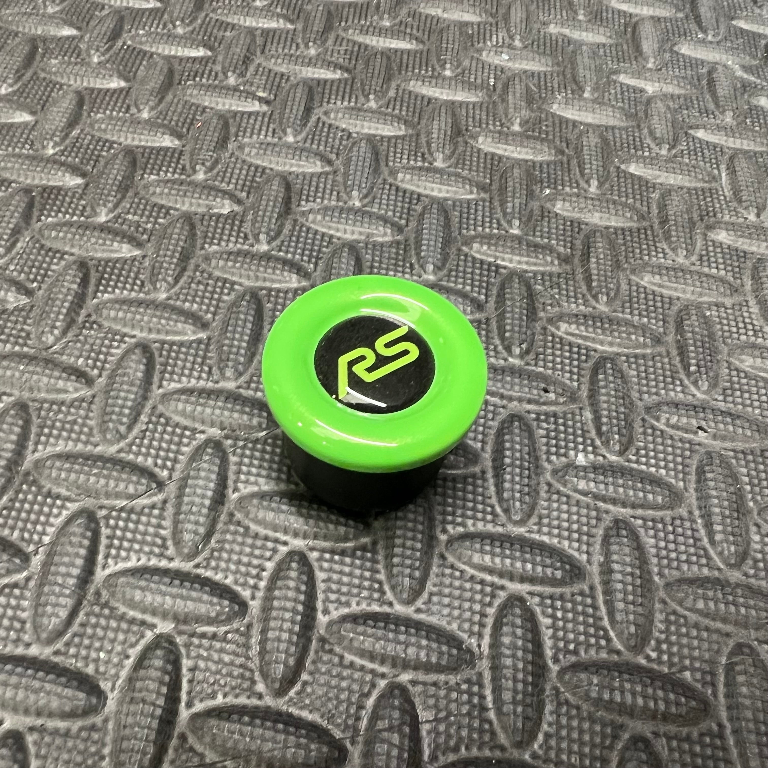 Liquidation - Bouchon de réservoir de lave-glace pour Focus MK2/2.5 et Fiesta MK6 (finitions plastiques)