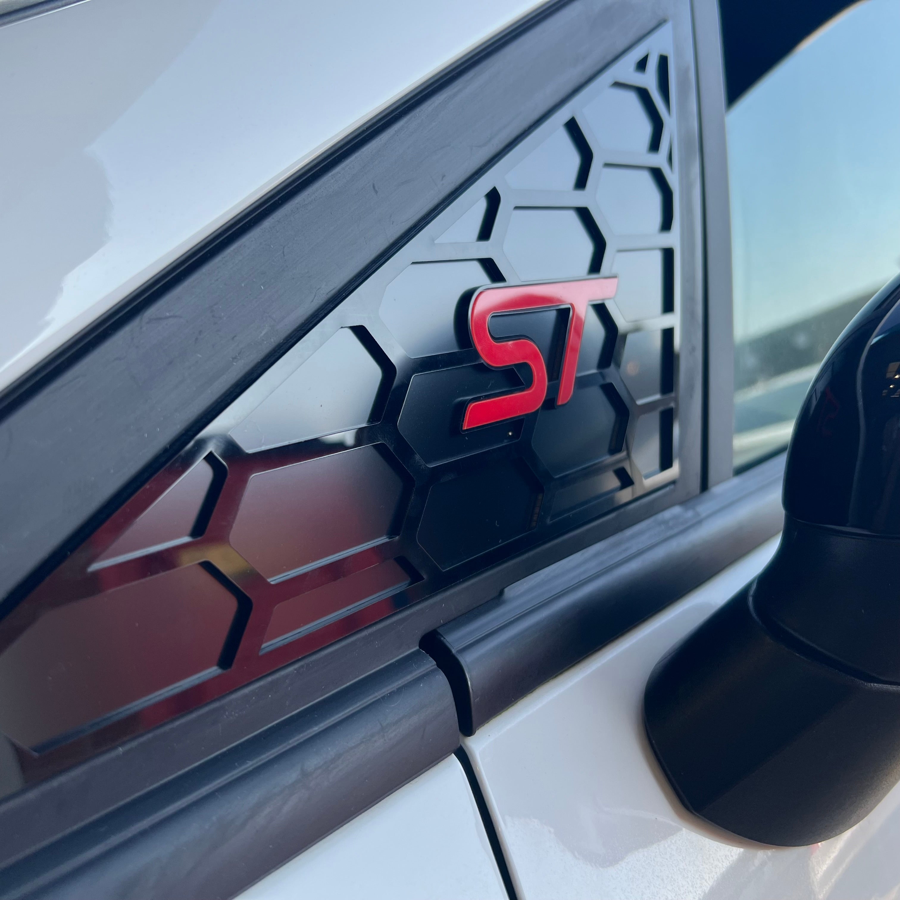 Mk8/8.5 Fiesta Front Quarter Window Inserts (Pair)
