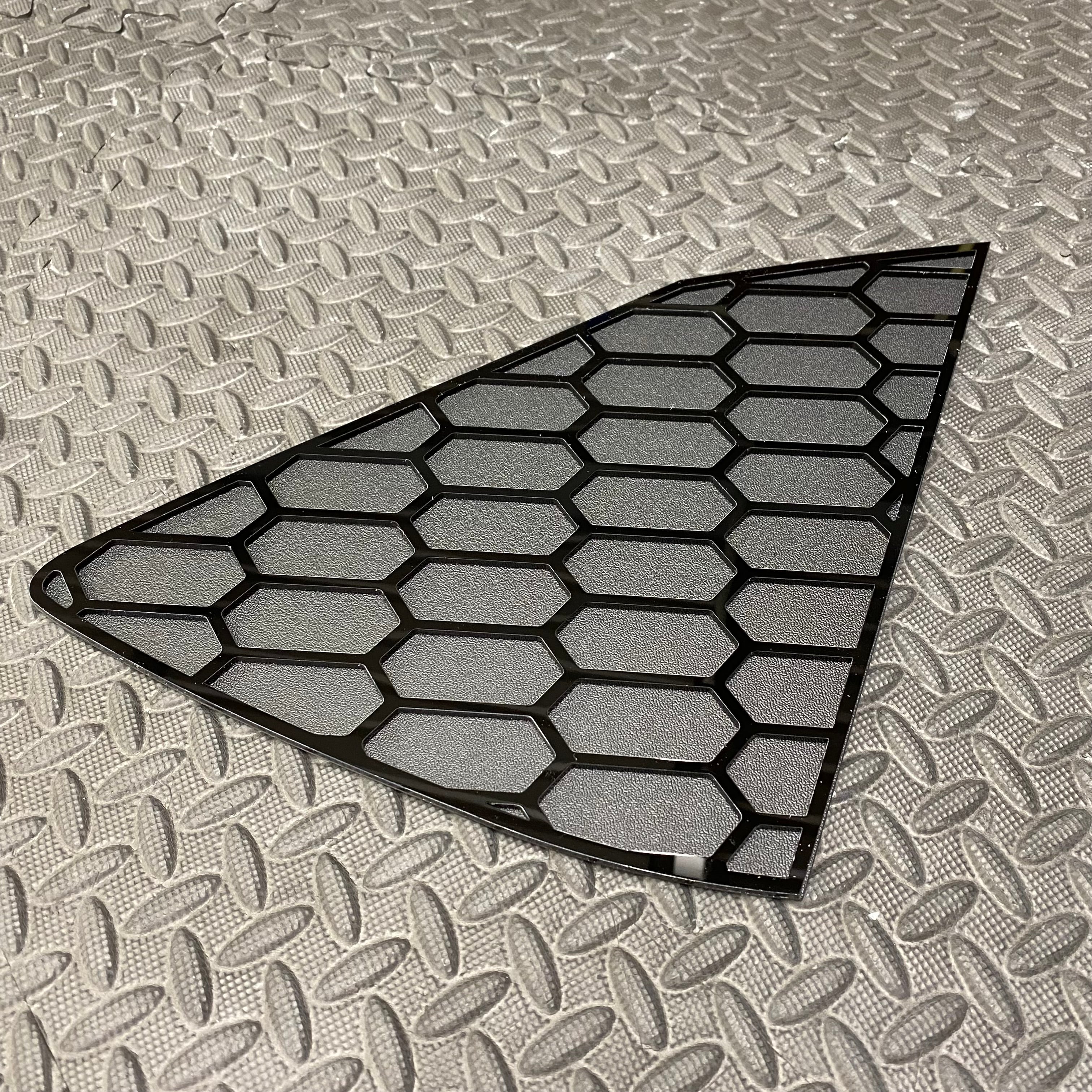 Hyundai i20 – Einsätze für hintere Seitenfenster (Paar)