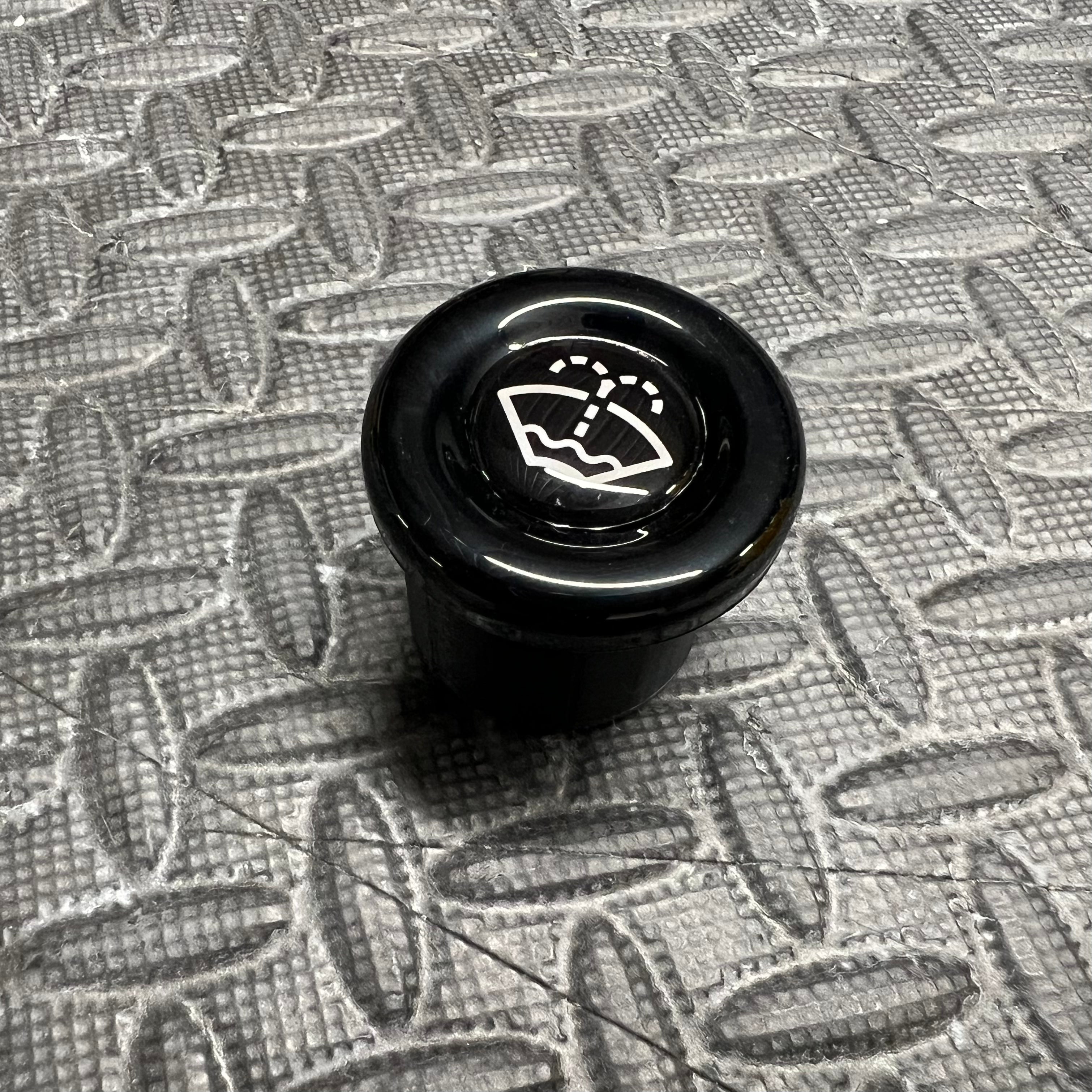 Washer Bottle Bung, Fits Multiple Ford Models - Gloss Black Plastic With White Screenwash Logo Detailing