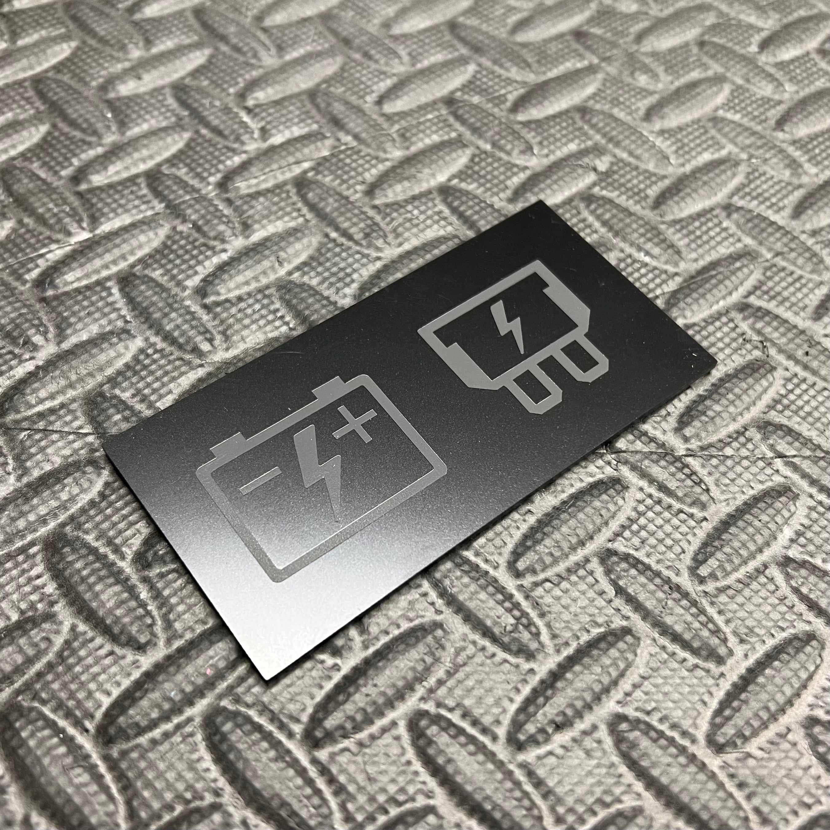 Vinyl-Aufkleber-Set für Batterien und Sicherungen
