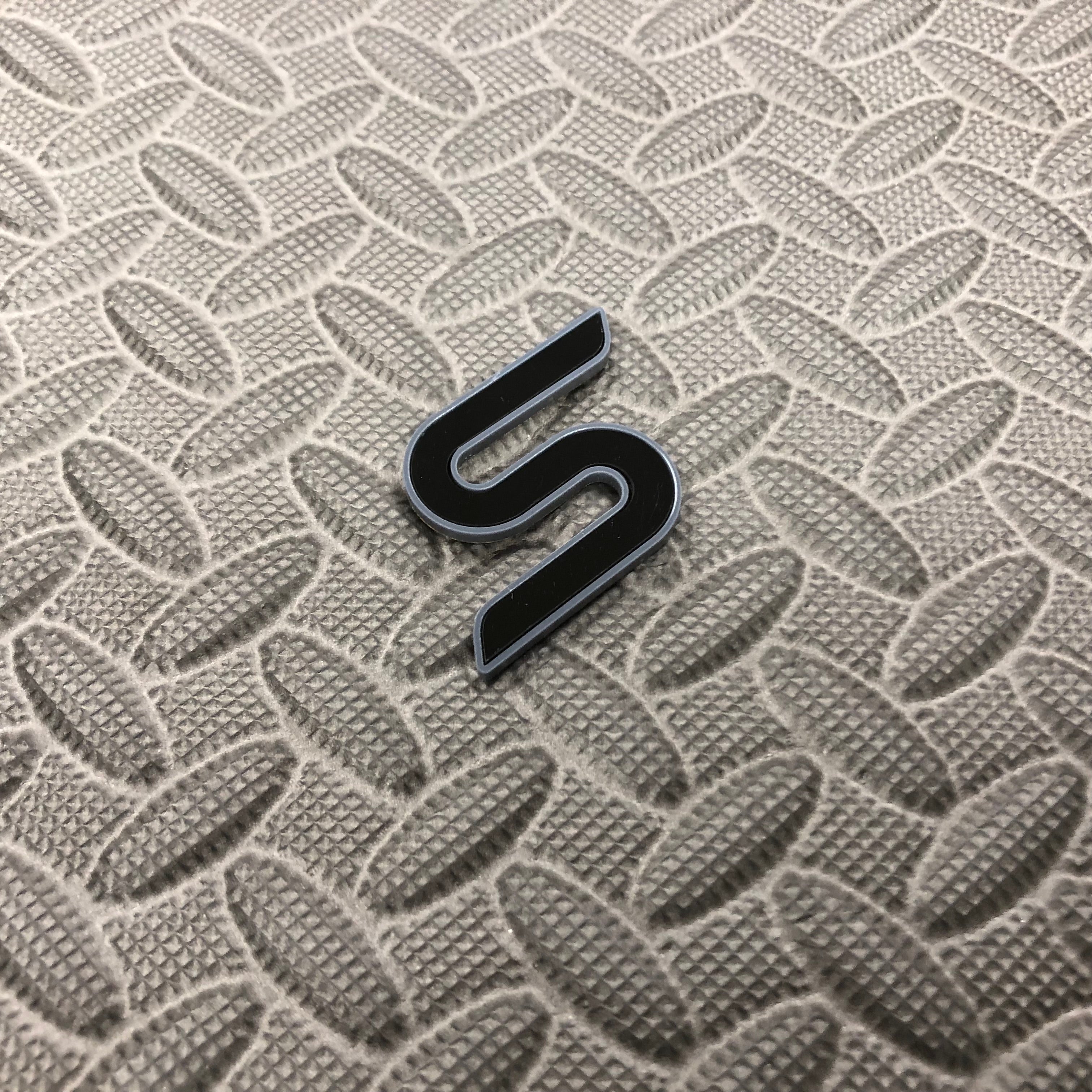 S (Zetec S) Abzeichenplatte