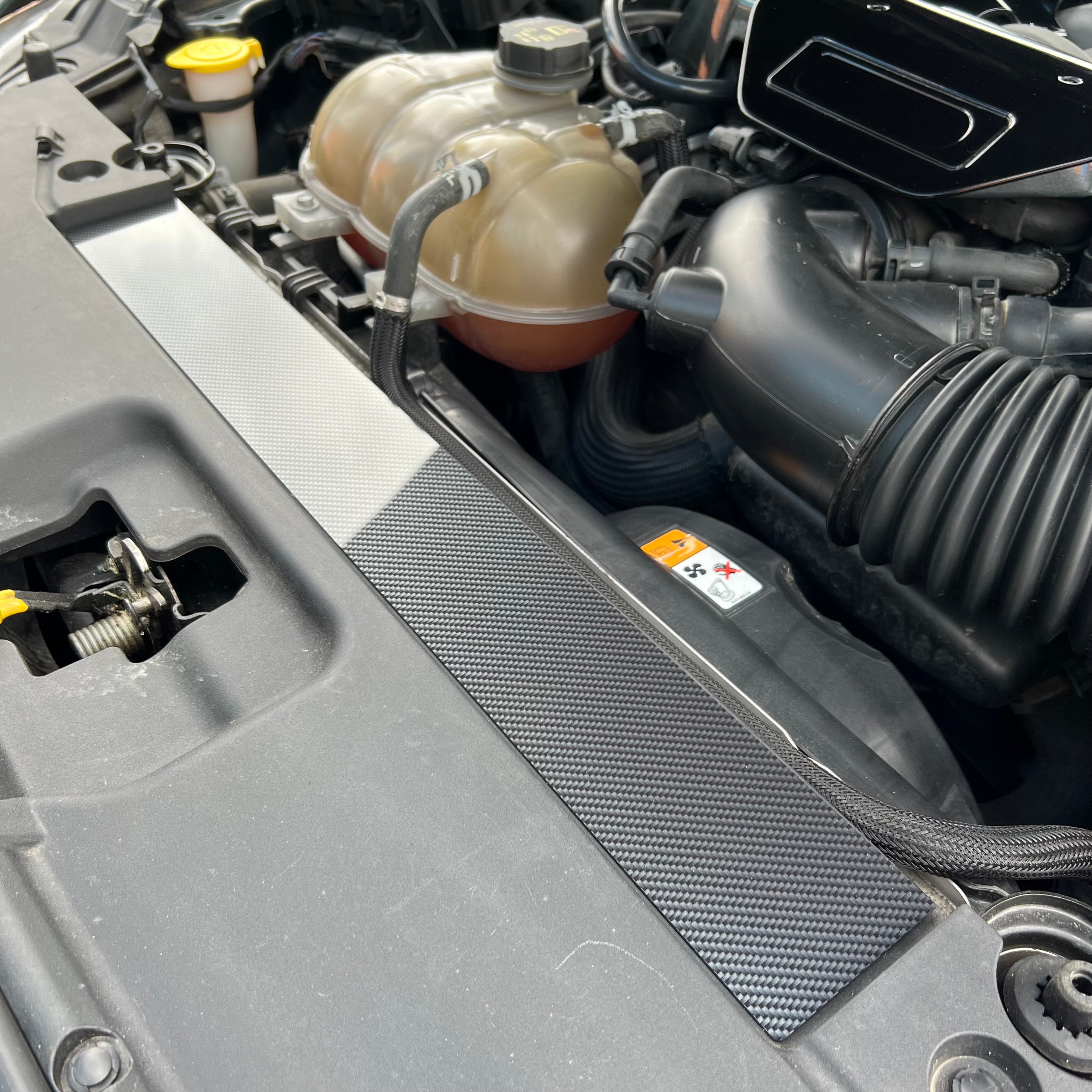Mustang (6. Generation) Slam Panel Plate