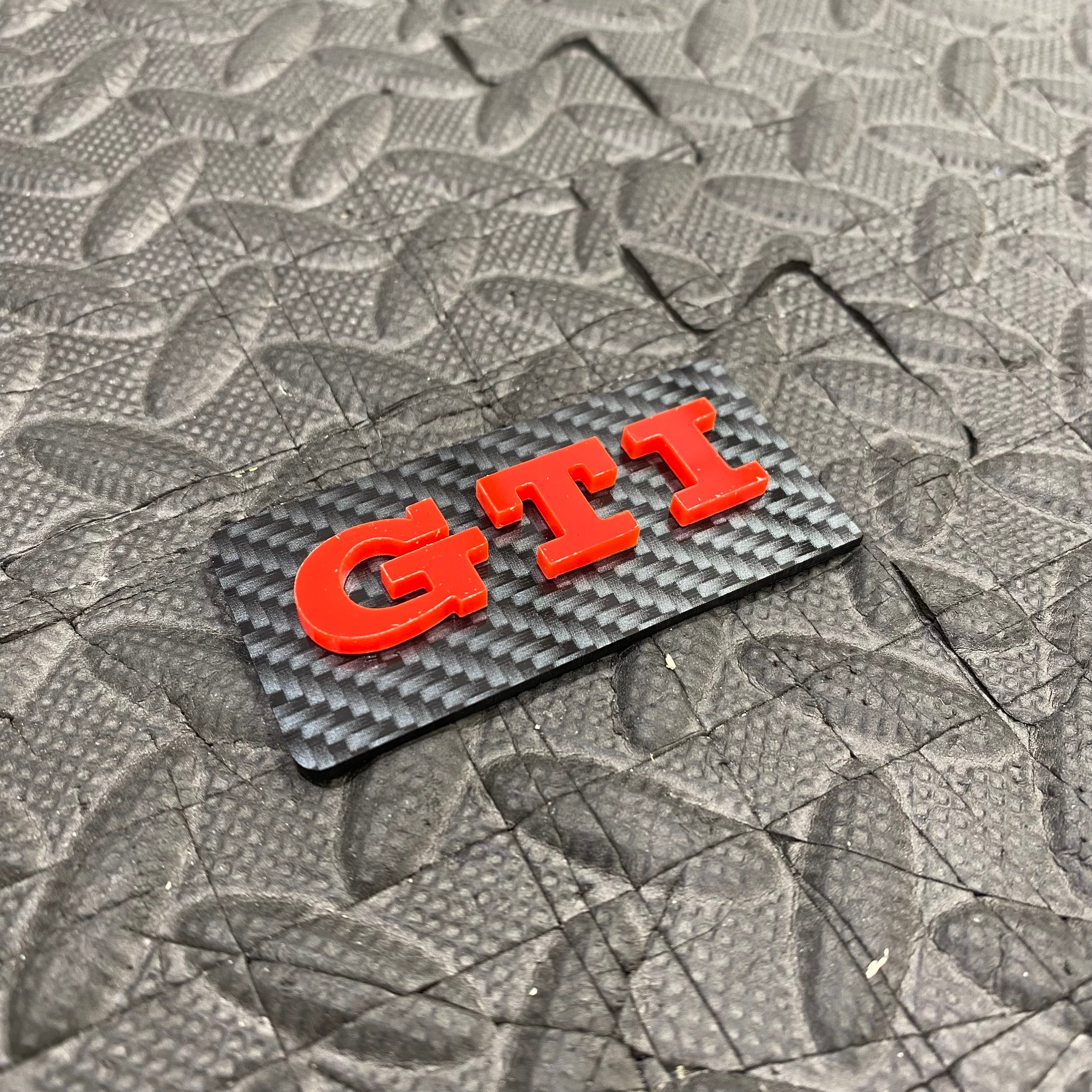 Einsatzplatte für die Mittelkonsole des Golf Mk7/7.5