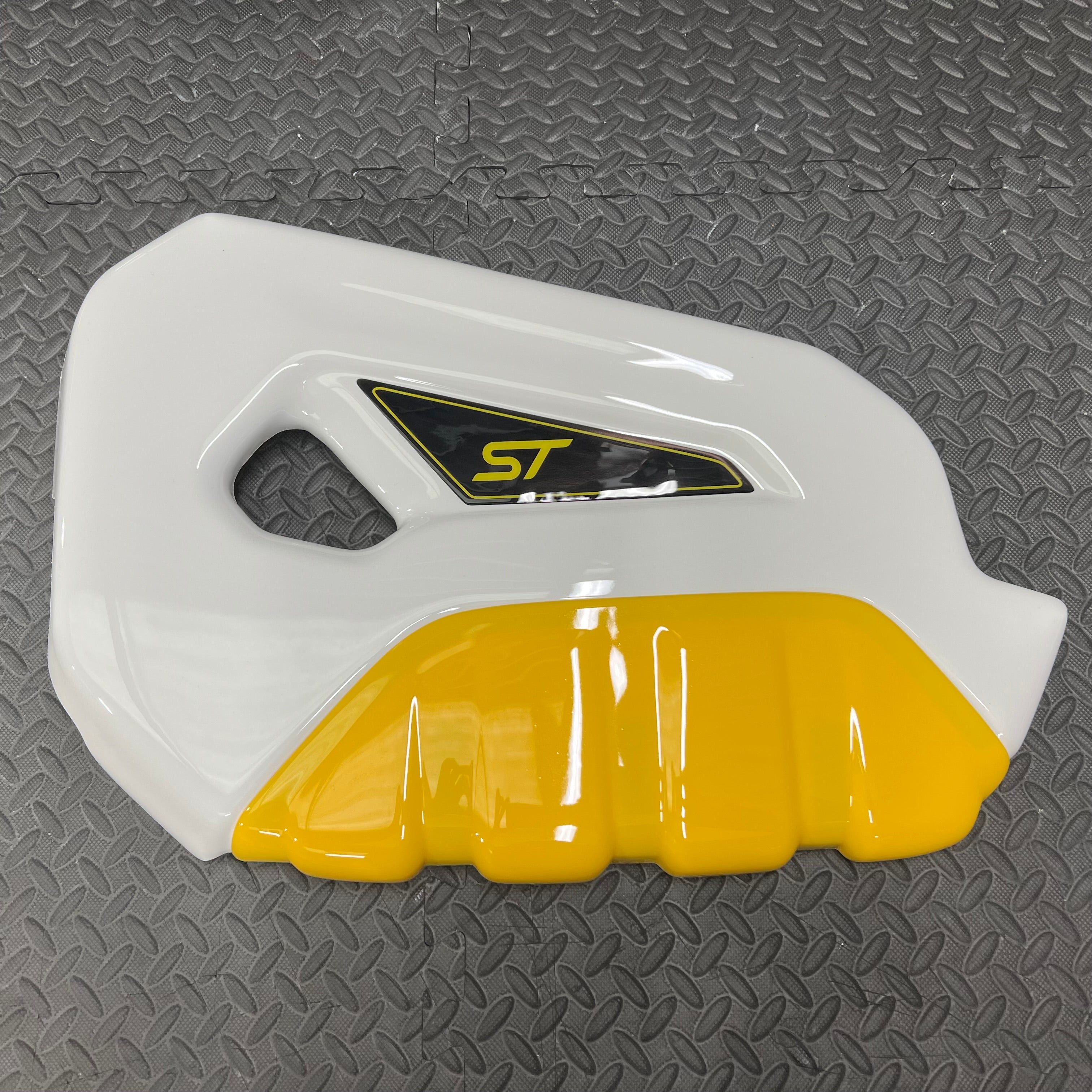 Proform-Motorabdeckung – MK7.5 Fiesta ST180 (Kunststoffoberflächen)