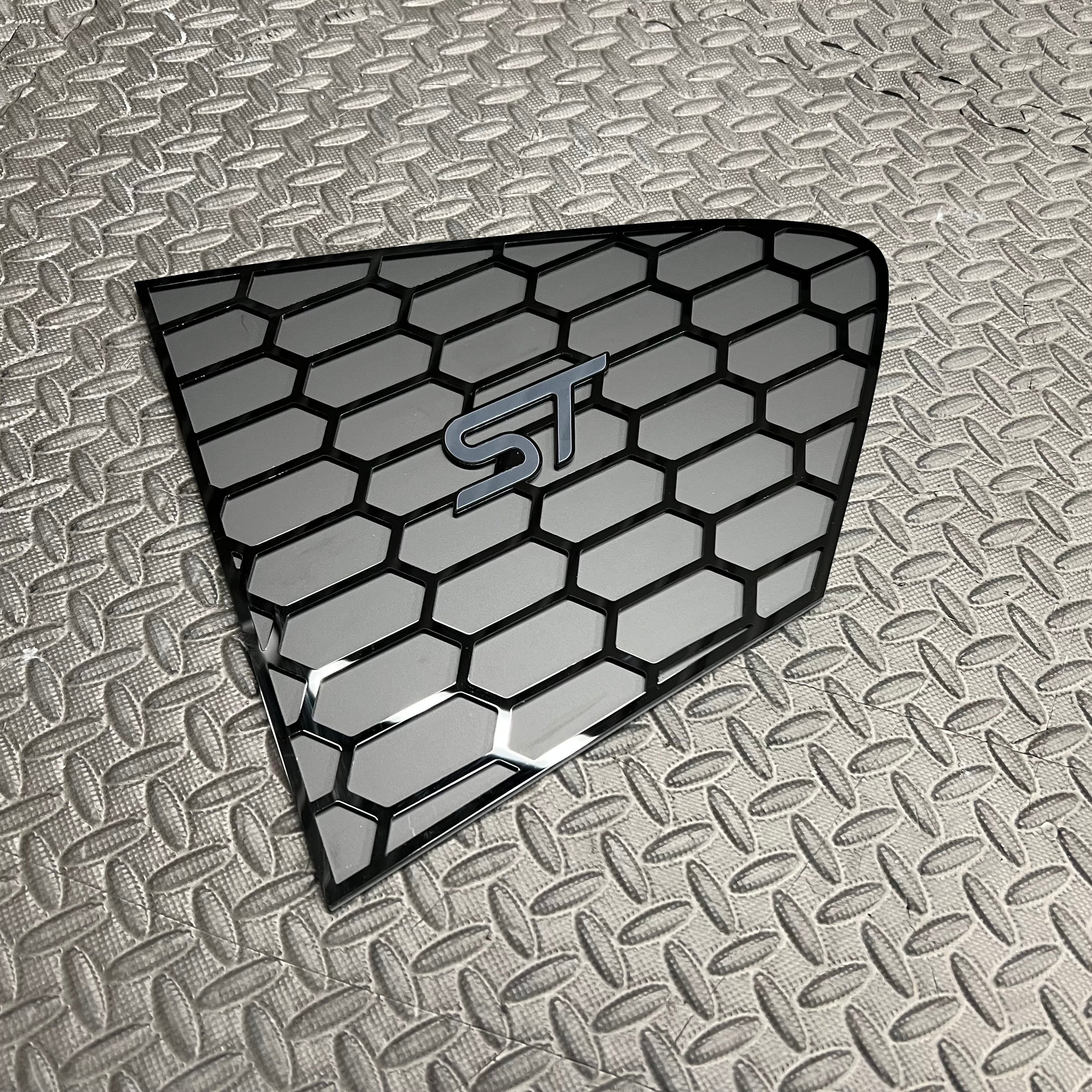 Mk4/4.5 Focus hintere Seitenfenstereinsätze (Paar)