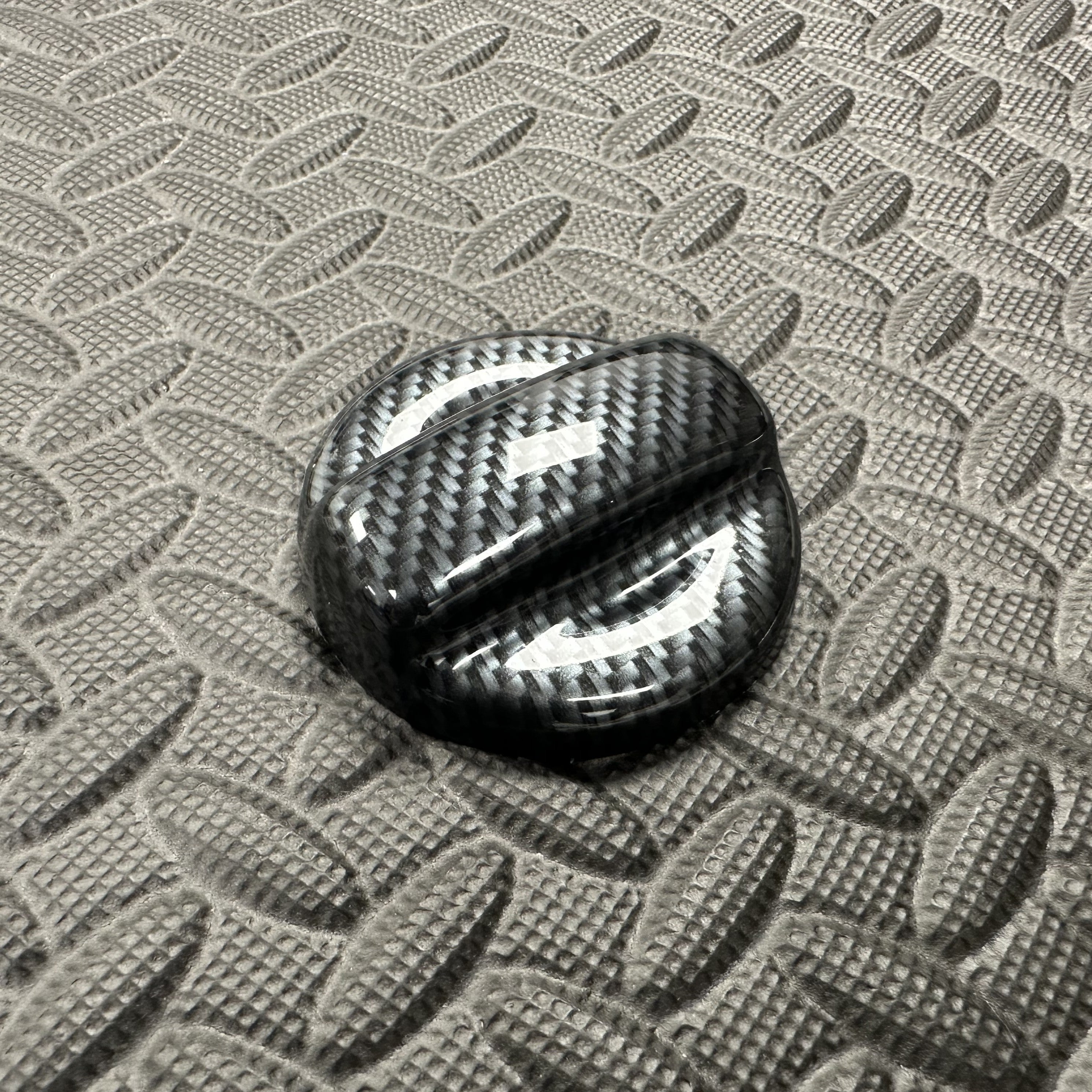 Proform Oil Cap Cover - Fits Hyundai i20N - Deluxe Carbon Fibre Effect Plastic