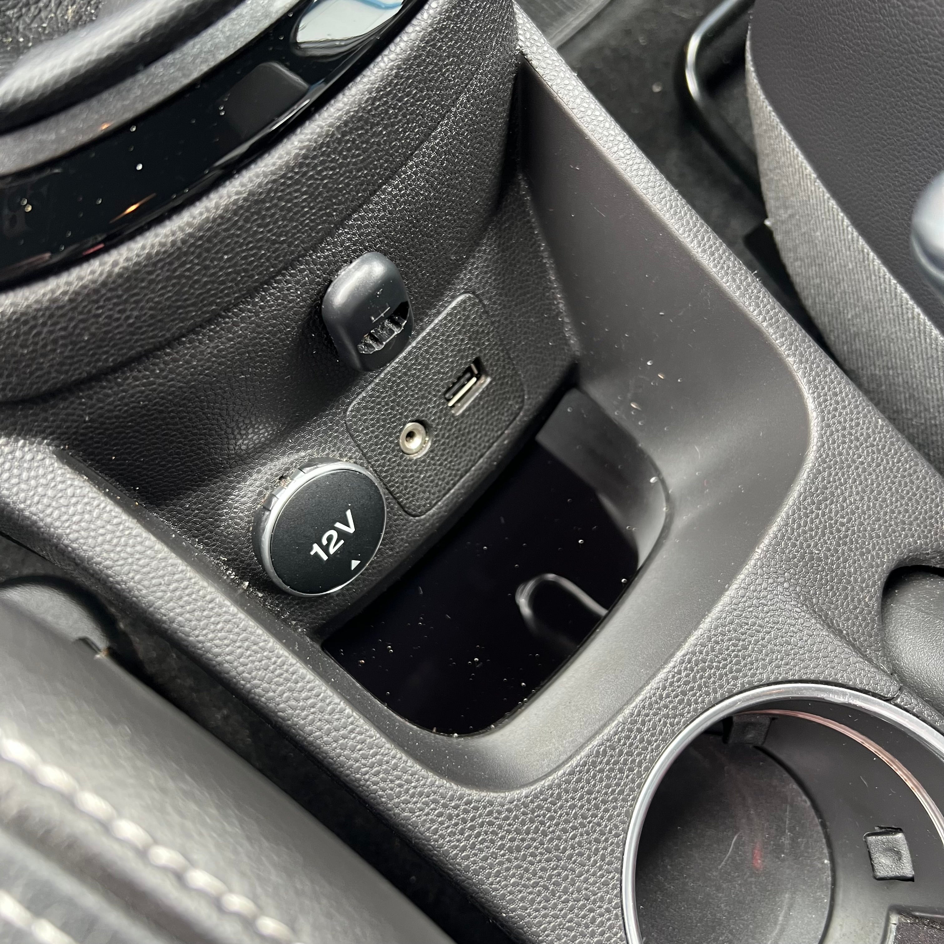 Proform Mk7.5 Fiesta Centre Console Insert Plate - Gloss Black