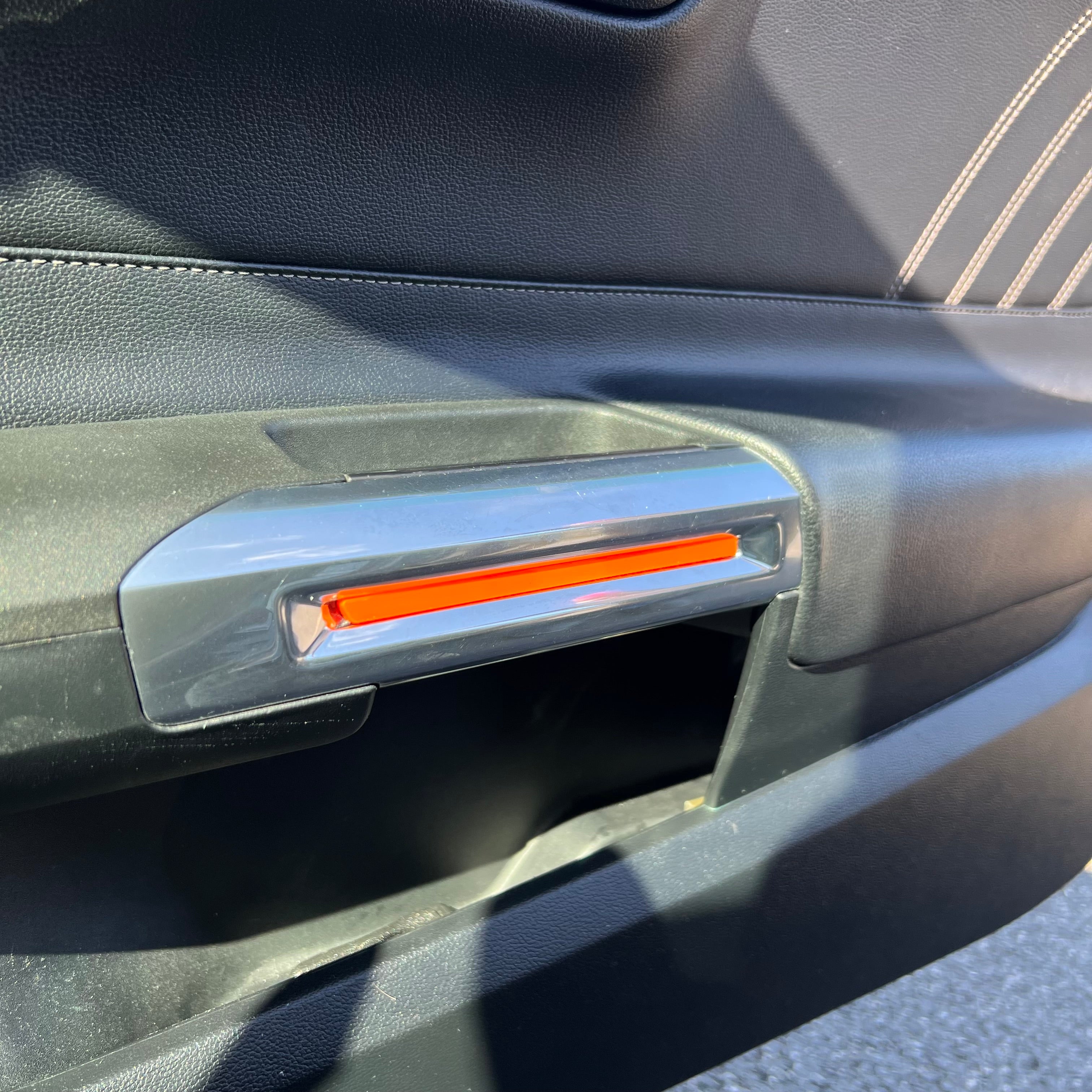 Mustang (6. Generation) Innentürgriff-Zierleisteneinsätze (Paar)