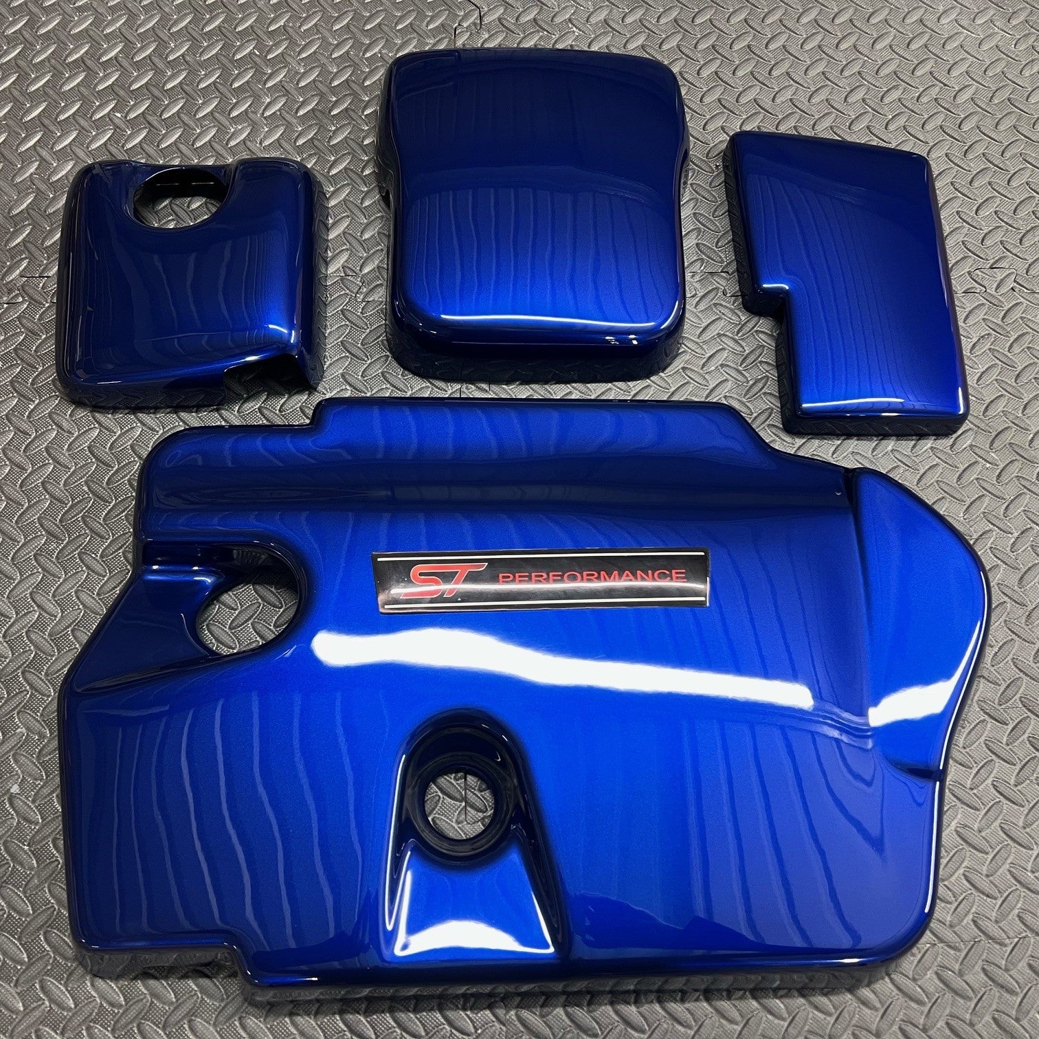 Proform Small Engine Bay Dress Up Bundle - Mk3.5 Focus ST Diesel (Painted Finishes)