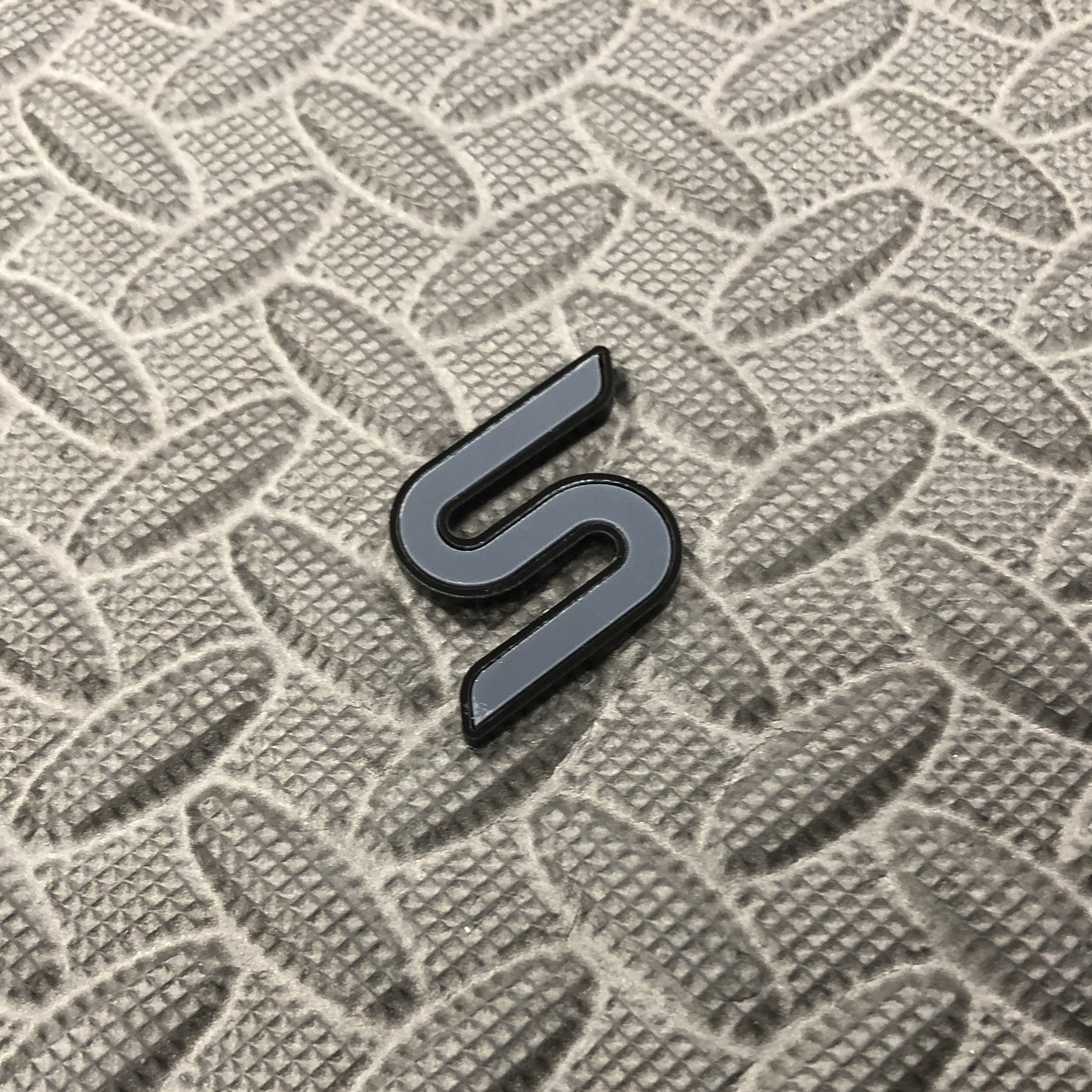 S (Zetec S) Abzeichenplatte