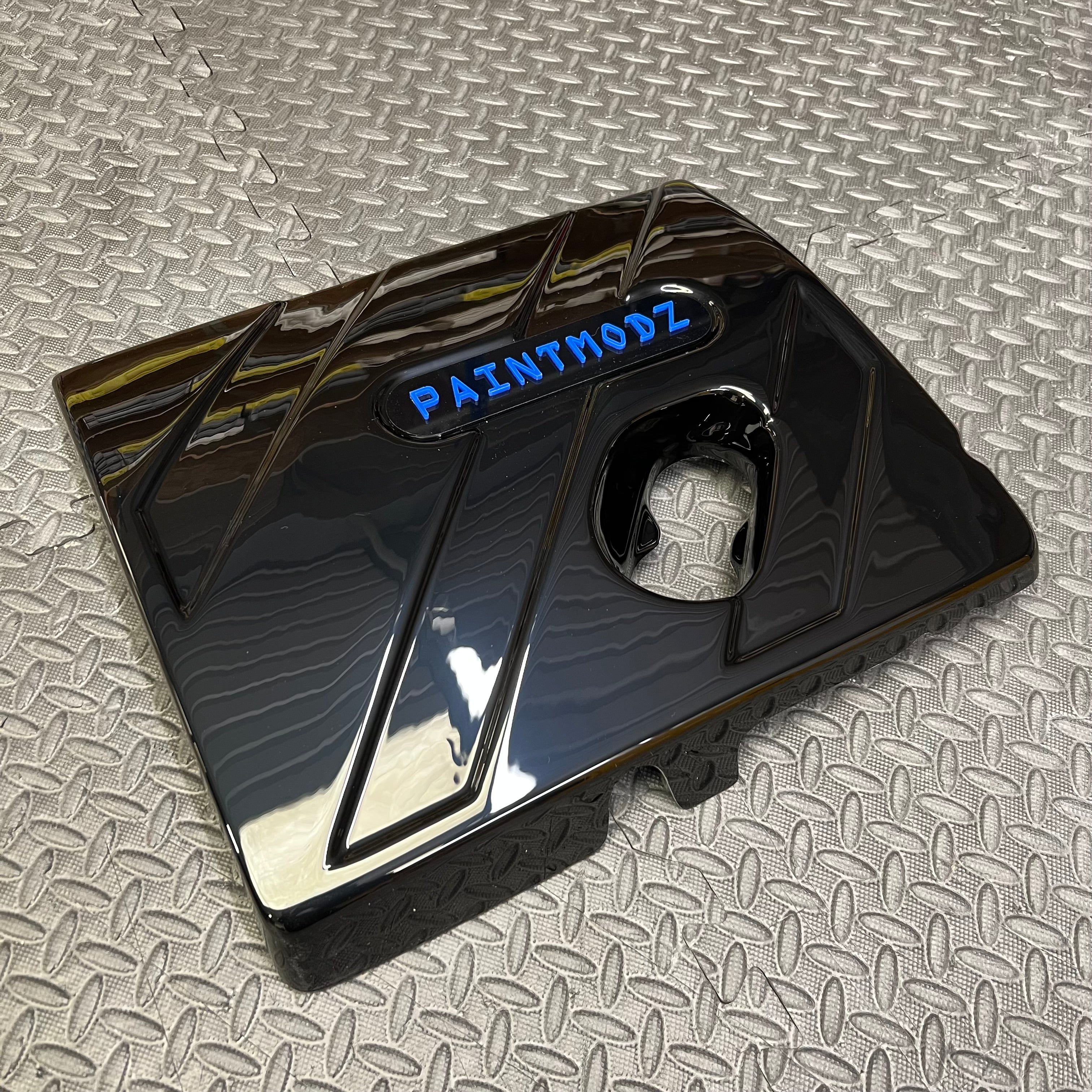 Proform Engine Cover - MK8/8.5 Fiesta ST & Mk2 Puma ST - Gloss Black Plastic With Medium Blue/Gloss Black Badge Plate