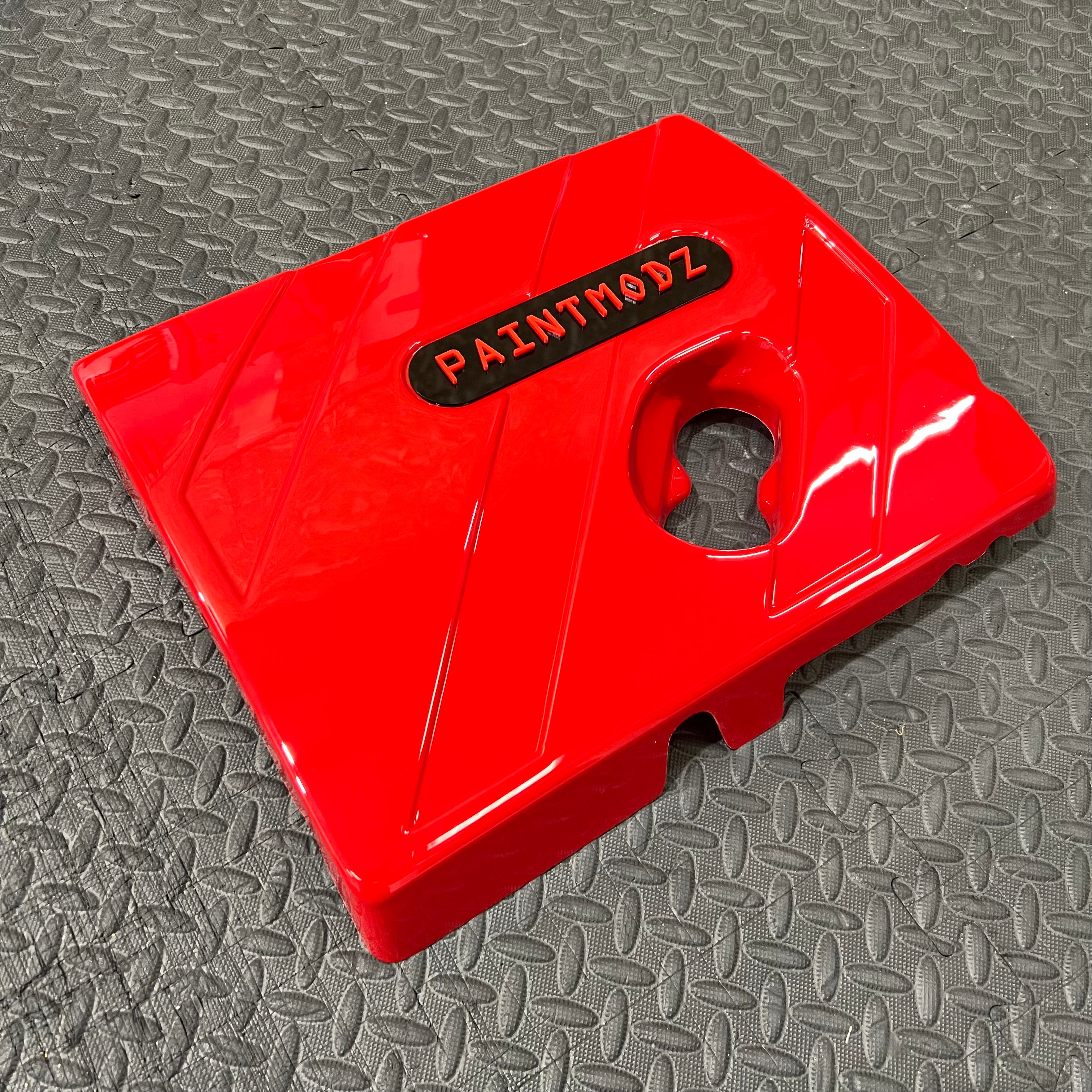 Proform Engine Cover - MK8/8.5 Fiesta ST & Mk2 Puma ST - Gloss Red Plastic With Red/Gloss Black Badge Plate