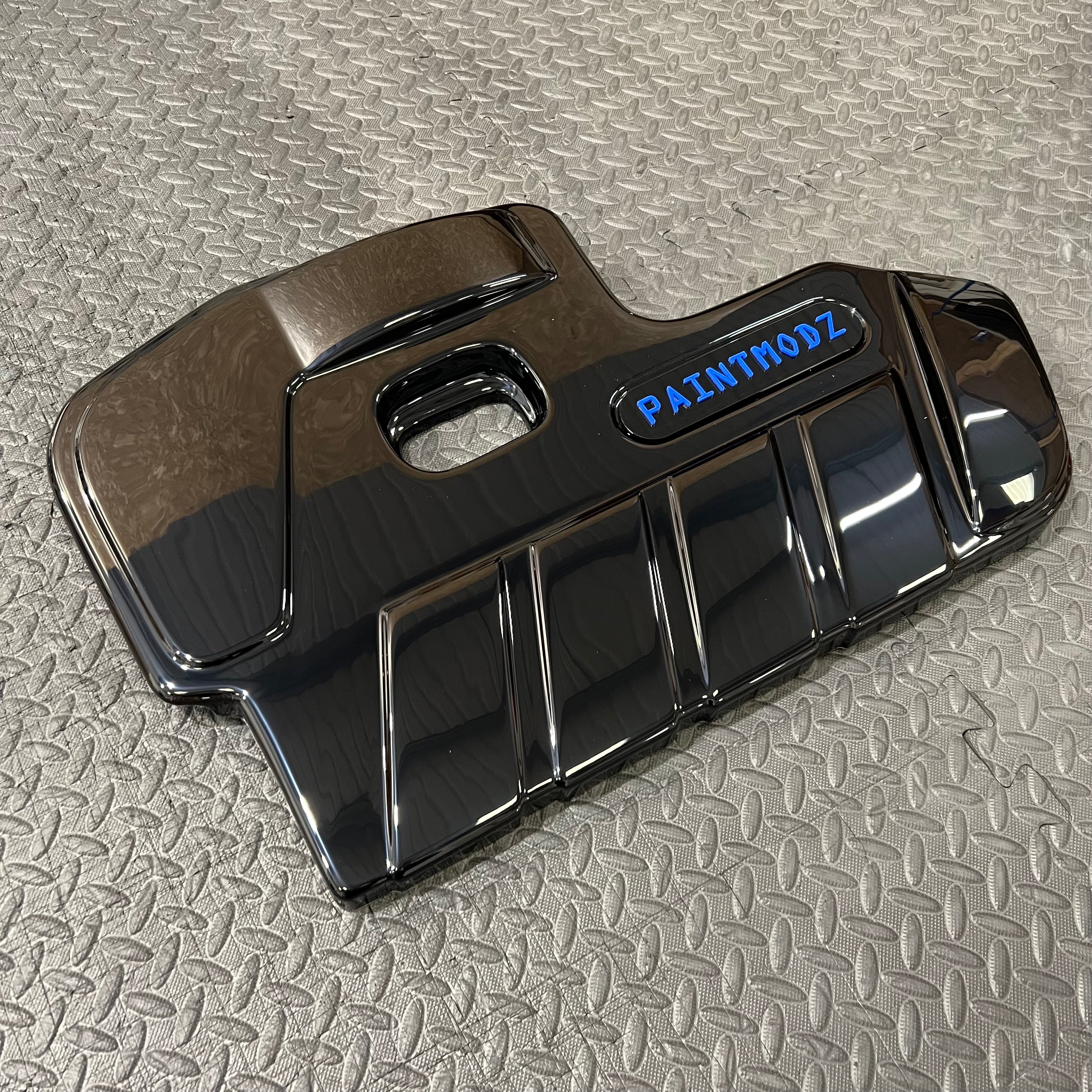 Proform Engine Cover - MK4/4.5 Focus ST Petrol - Gloss Black Plastic - Medium Blue/Gloss Black Badge