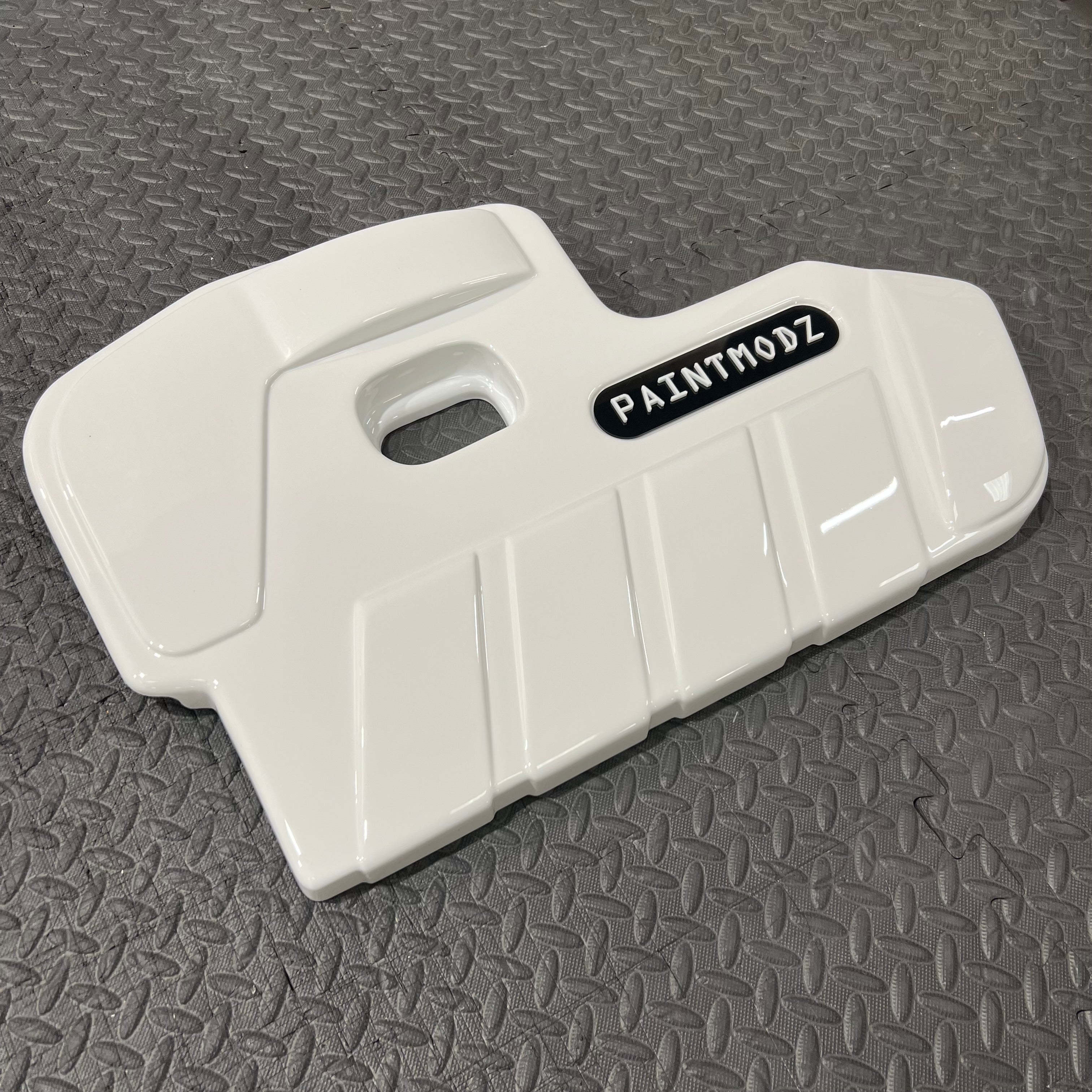 Proform Engine Cover - MK4/4.5 Focus ST Petrol - Gloss White Plastic - White/Gloss Black Badge