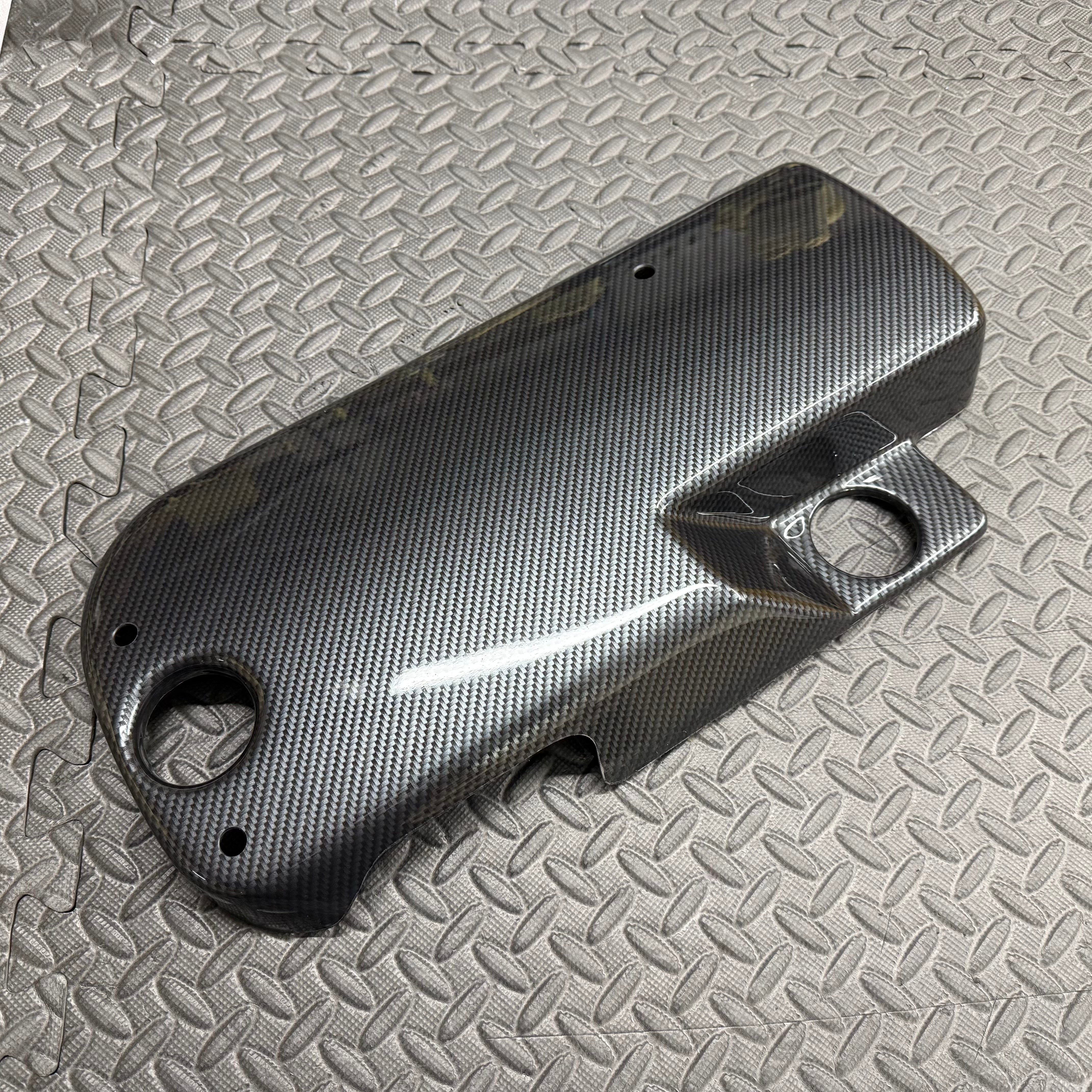 Show Only Engine Cover - Carbon Fibre Effect