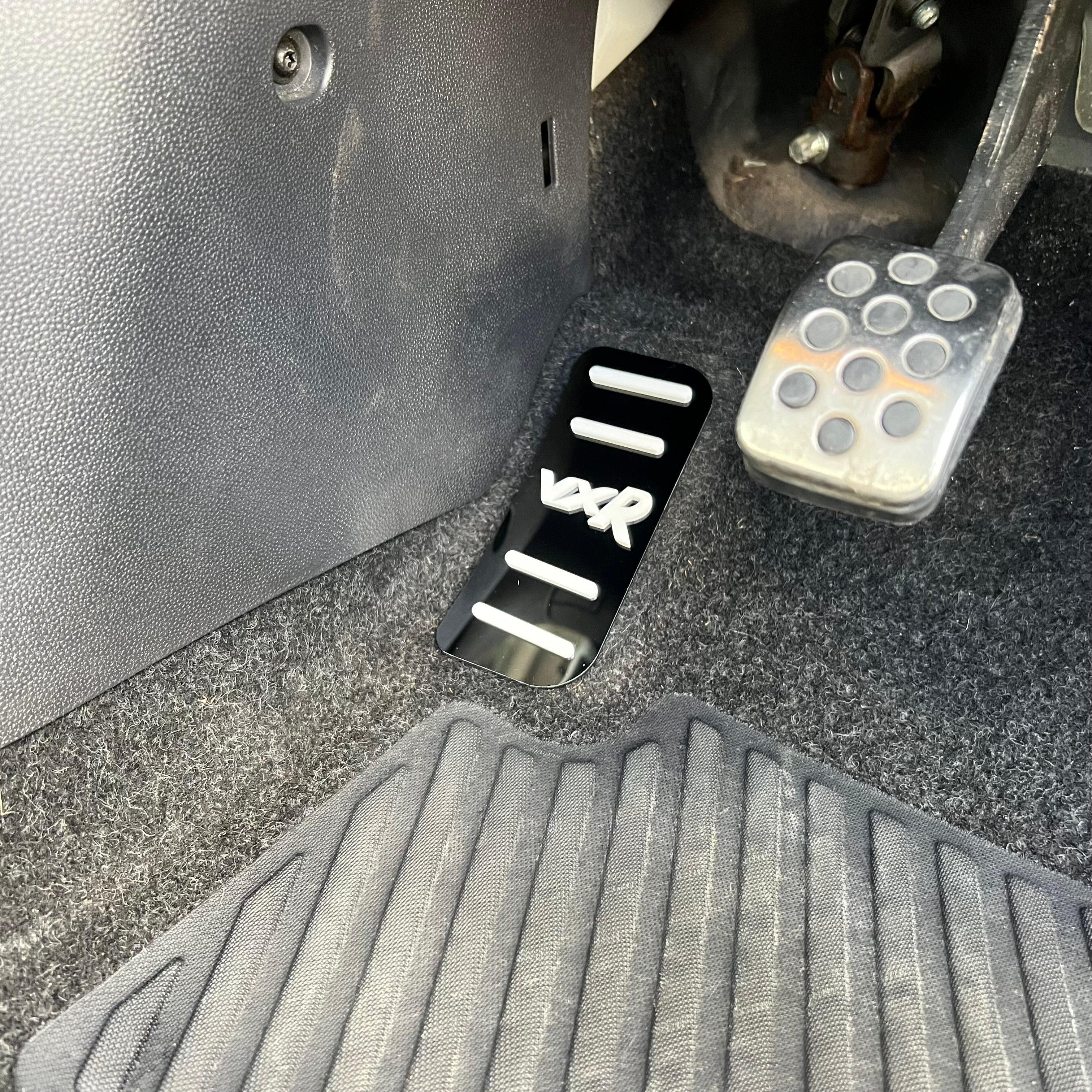 Plaque de repose-pieds/pédale morte - Opel Corsa D VXR (acrylique 4D)