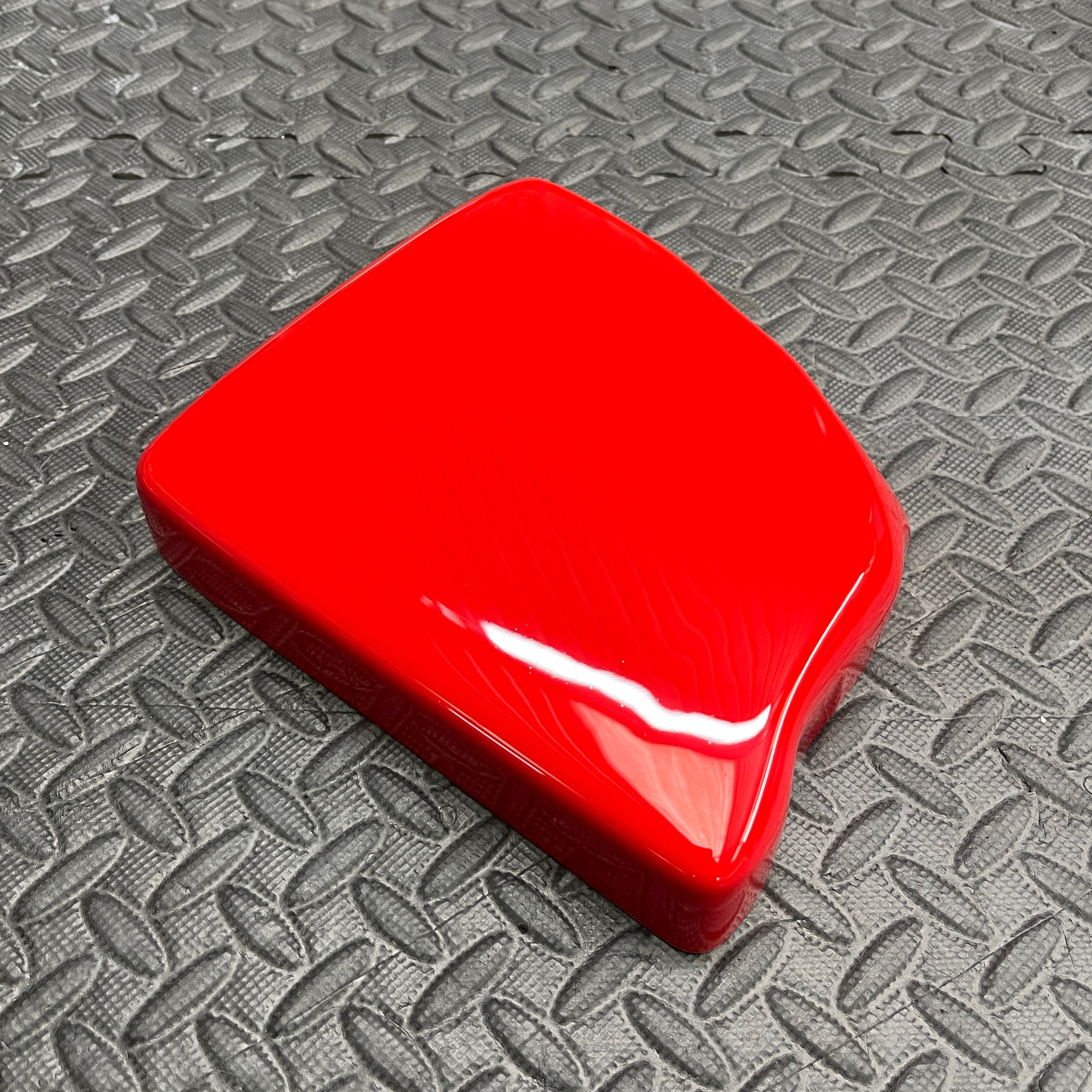 Proform Sicherungskastenabdeckung (Kunststoffoberflächen) – Mk7/7.5 Ford Fiesta