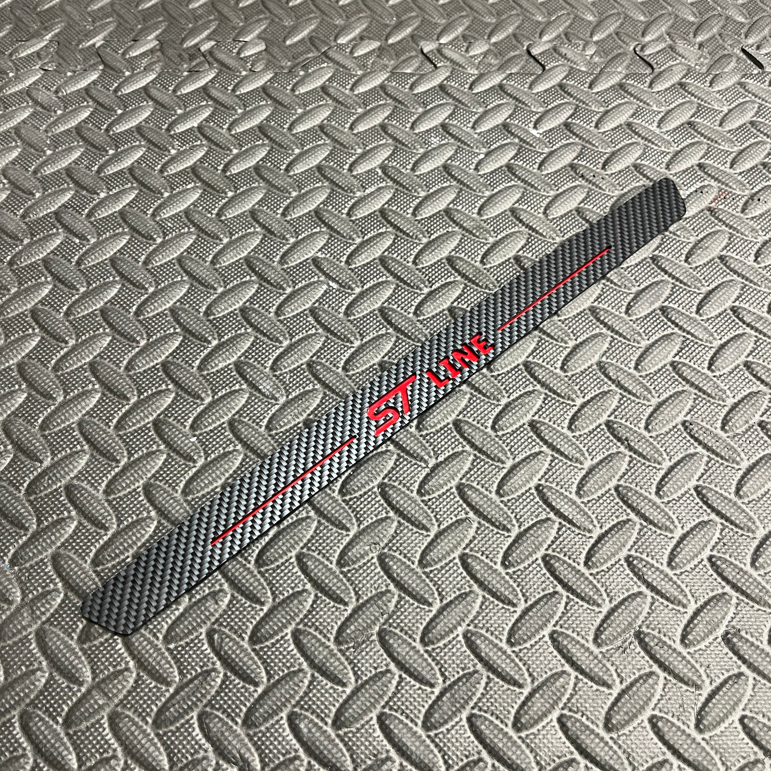 Obere mittlere Bremslichtabdeckung - Mk8/8.5 Fiesta, Mk4/4.5 Focus & Mk2 Puma