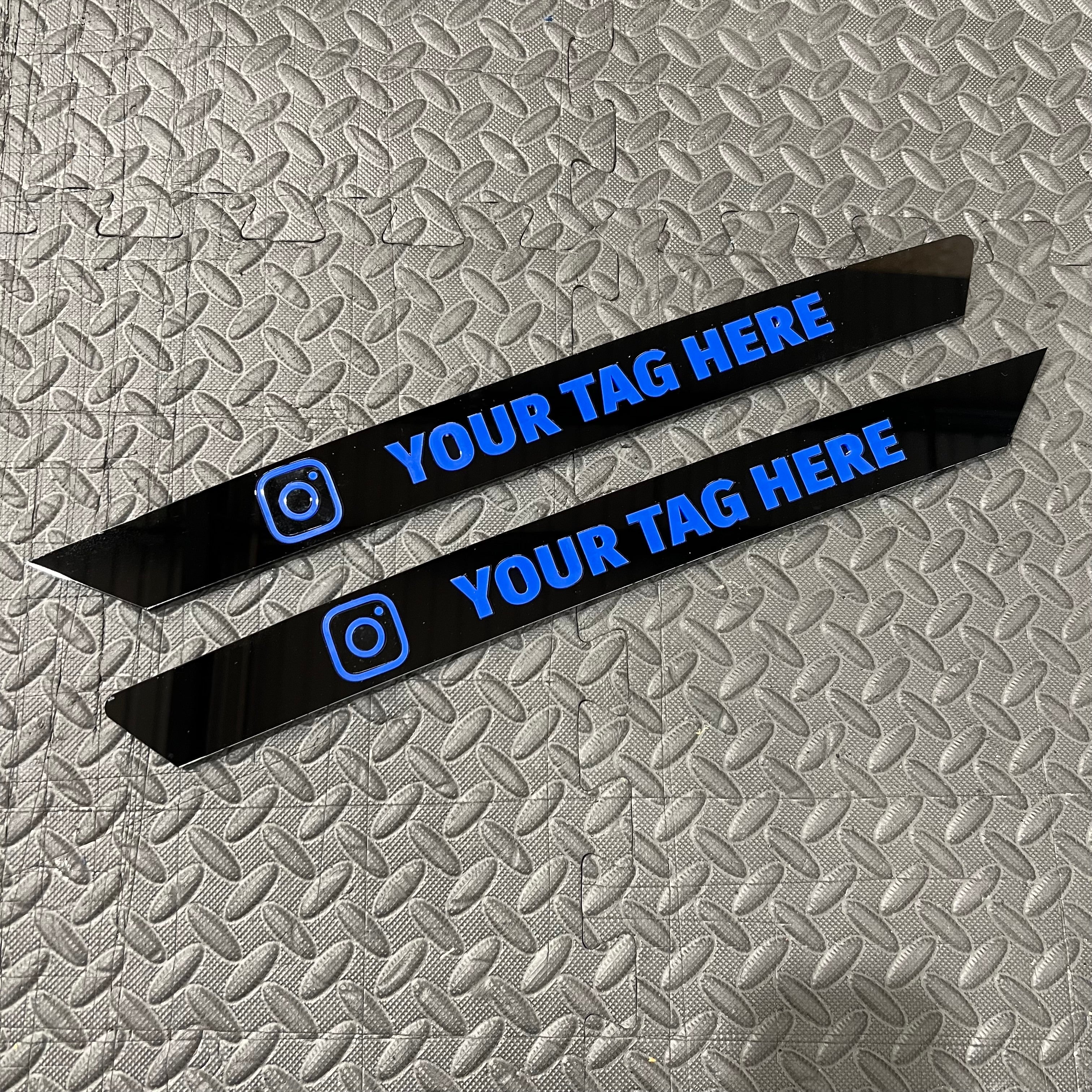Proform 3D Acrylic Rear Quarter Window Art Banner With Top Alignment - Mk3/3.5 Focus - Gloss Black Surround With Medium Blue Text Detail With Instagram Logo