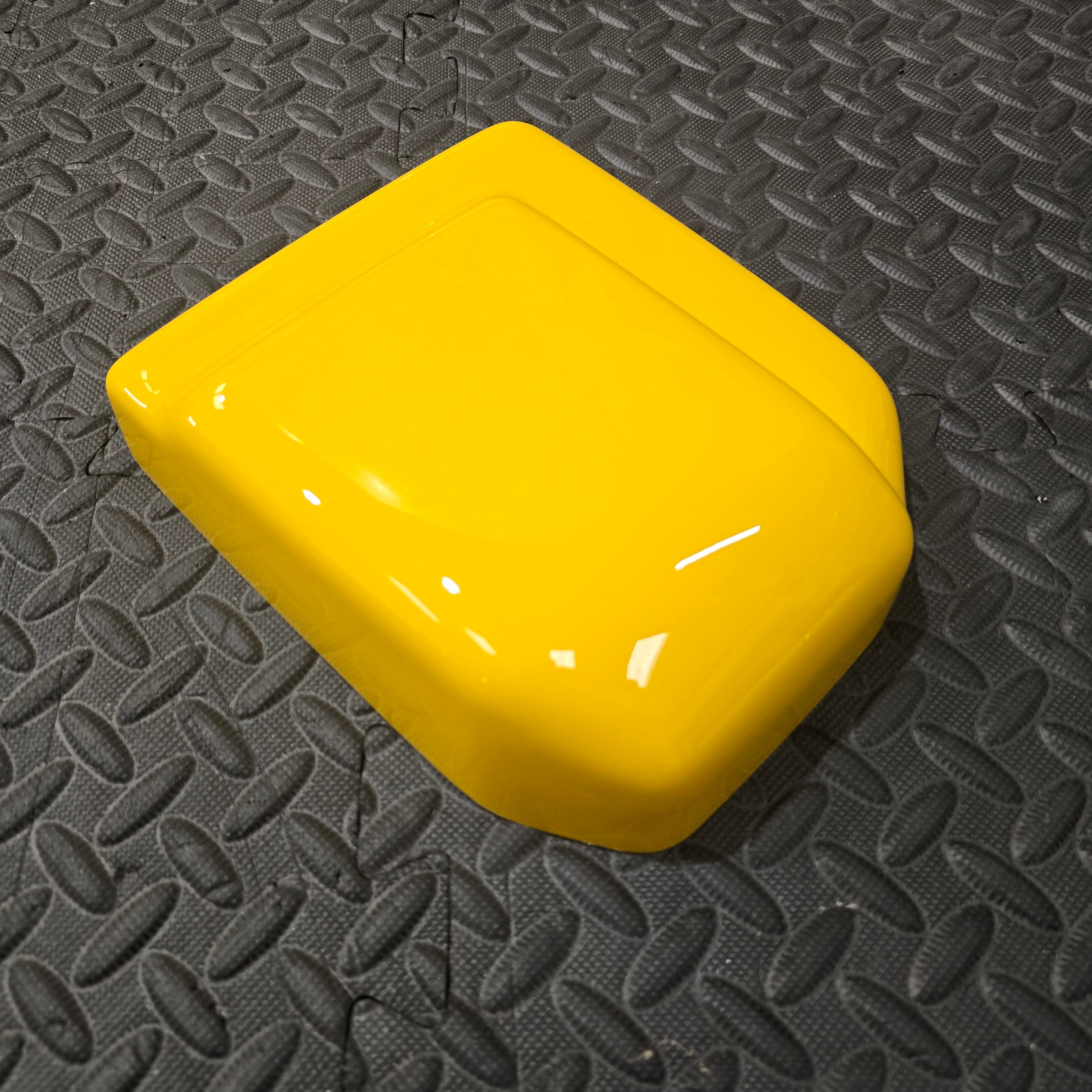 Proform Mk8/8.5 Ford Fiesta Fuse Box Cover - Gloss Yellow Plastic