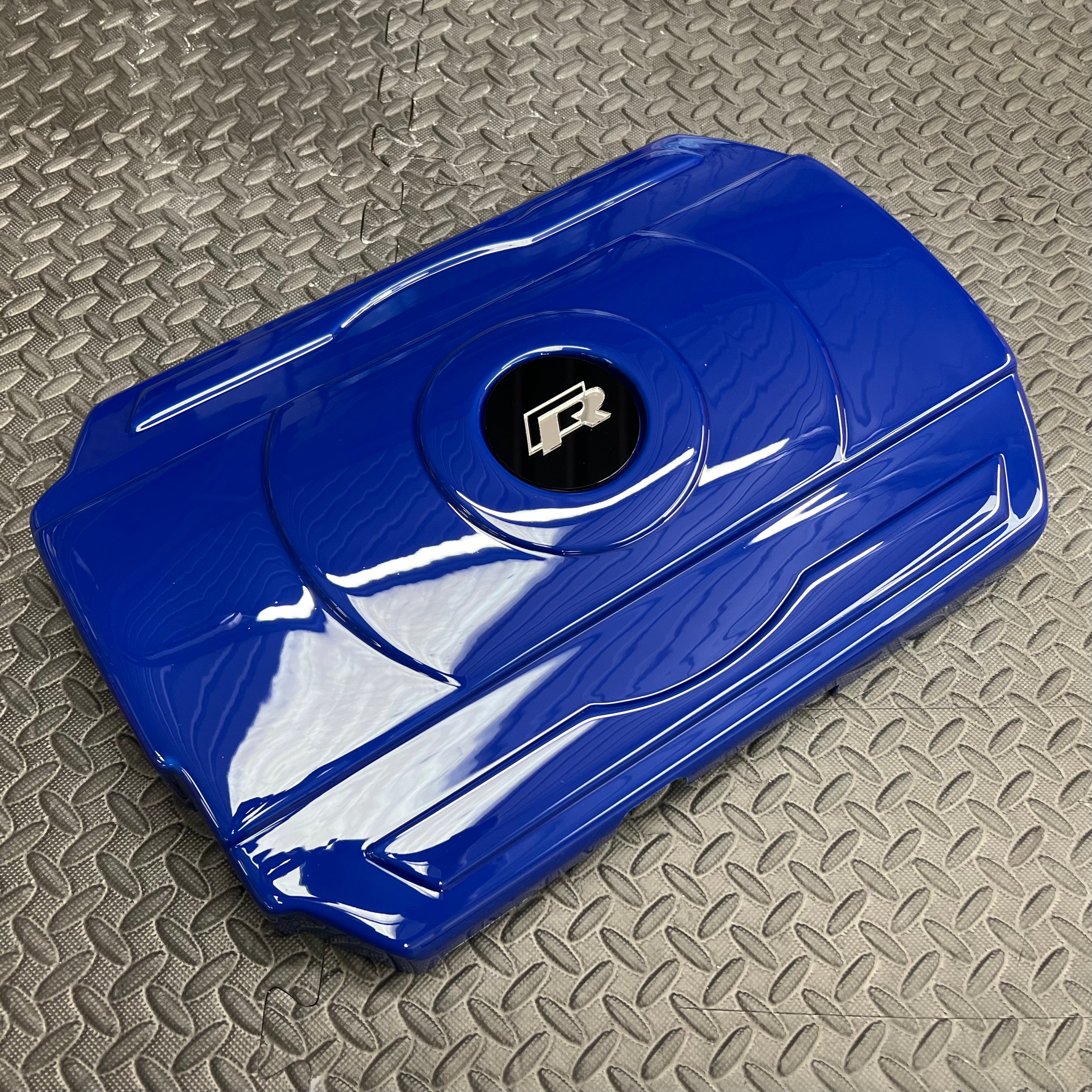 Proform-Motorabdeckung – Mk7/7.5 Volkswagen Golf GTI / R (Kunststoffoberflächen)