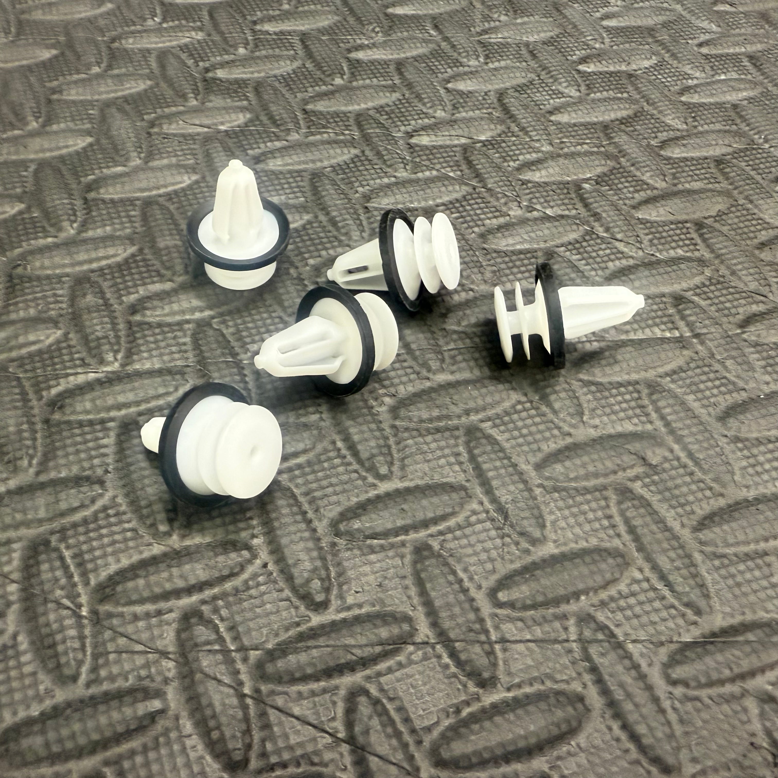 Ford Doorcard Clips